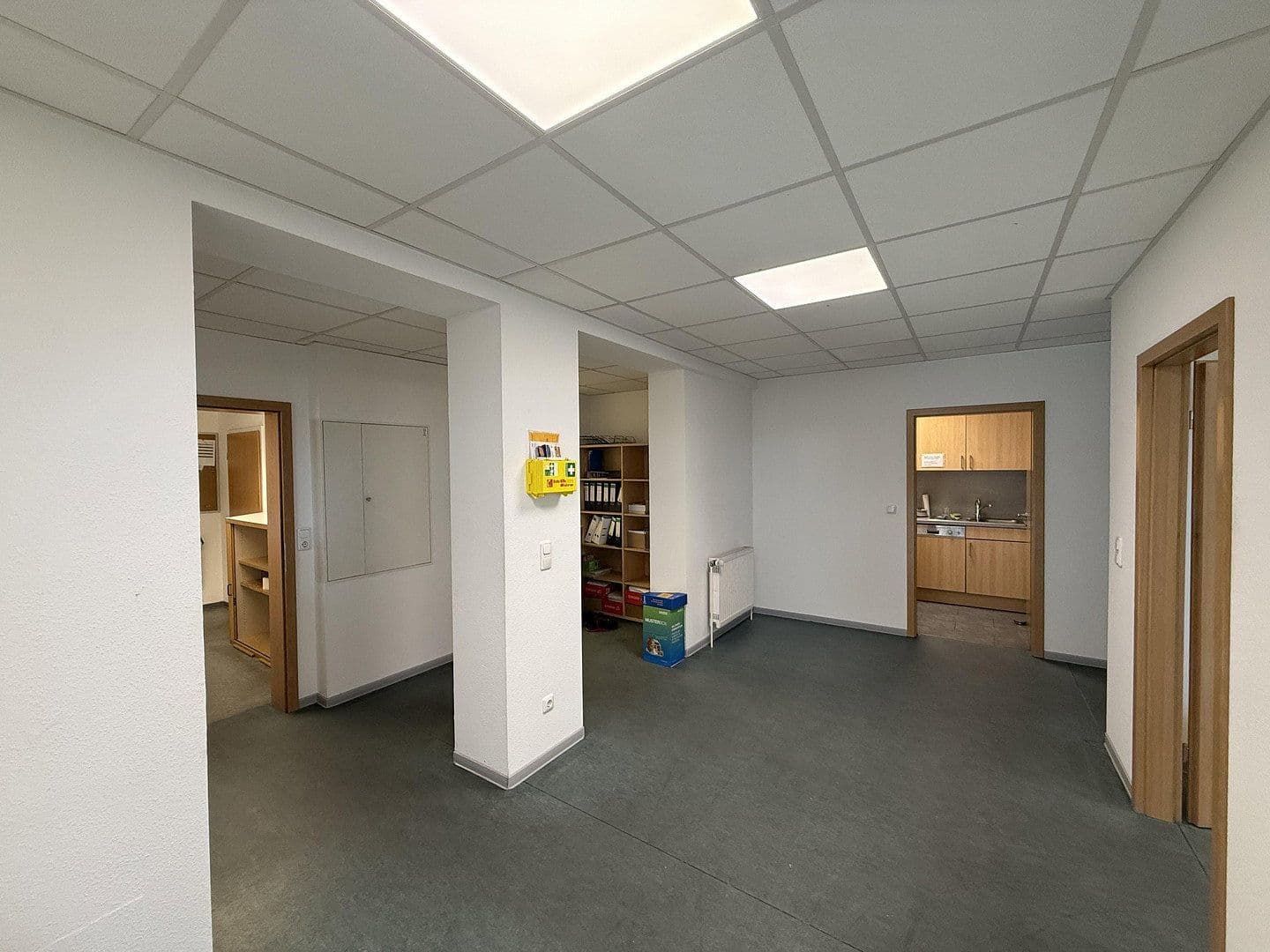 Predaj nebytového priestoru 5.705 m², Kutenhauser Str. 185, Minden, Severné Porýnie - Westfálsko Predaj nebytového priestoru 5.705 m², Kutenhauser Str. 185, Minden, Severné Porýnie - Westfálsko