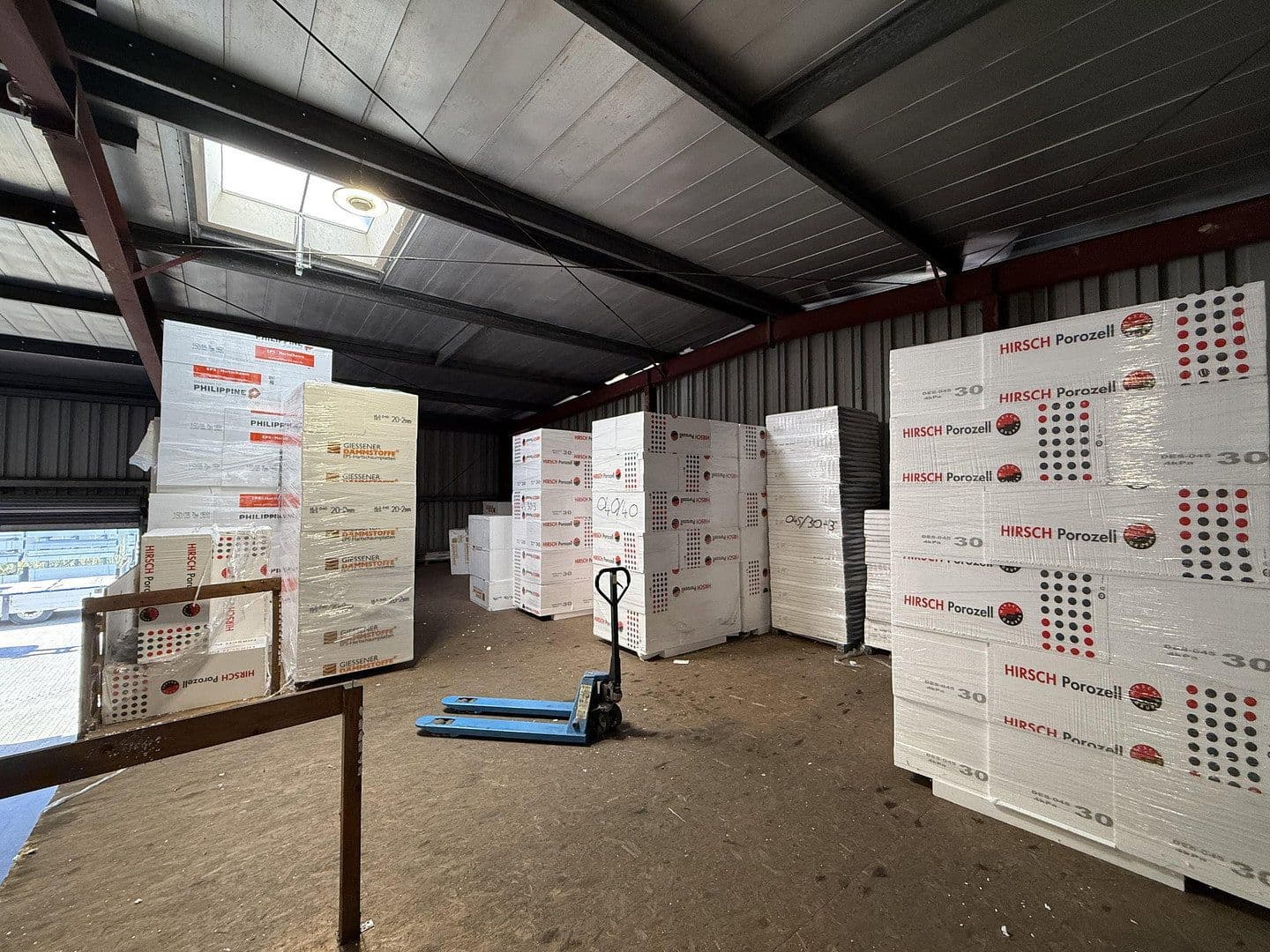 Predaj nebytového priestoru 5.705 m², Kutenhauser Str. 185, Minden, Severné Porýnie - Westfálsko Predaj nebytového priestoru 5.705 m², Kutenhauser Str. 185, Minden, Severné Porýnie - Westfálsko