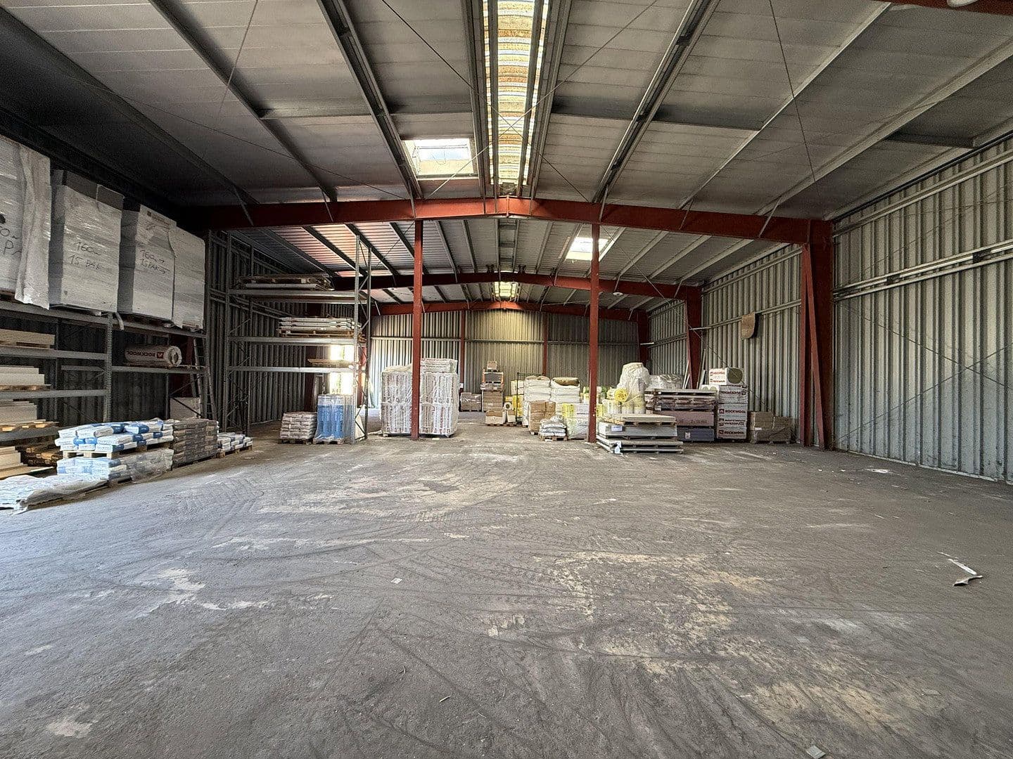 Predaj nebytového priestoru 5.705 m², Kutenhauser Str. 185, Minden, Severné Porýnie - Westfálsko Predaj nebytového priestoru 5.705 m², Kutenhauser Str. 185, Minden, Severné Porýnie - Westfálsko