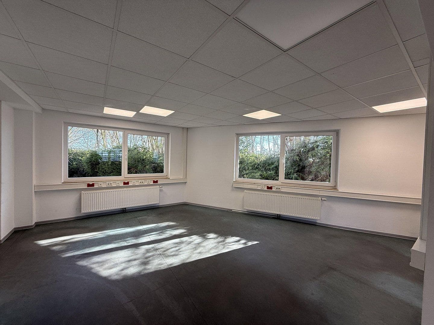 Predaj nebytového priestoru 5.705 m², Kutenhauser Str. 185, Minden, Severné Porýnie - Westfálsko Predaj nebytového priestoru 5.705 m², Kutenhauser Str. 185, Minden, Severné Porýnie - Westfálsko