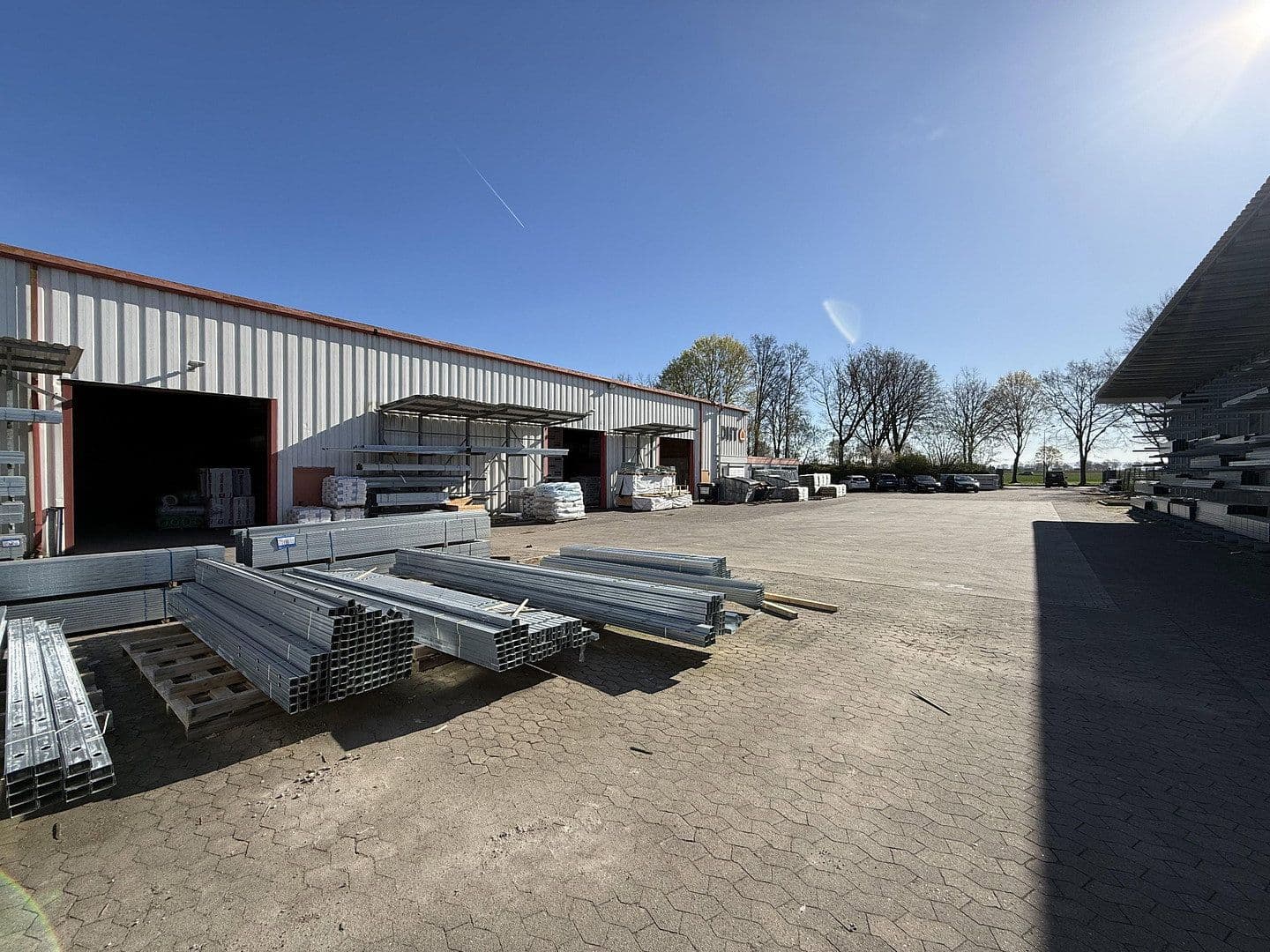 Predaj nebytového priestoru 5.705 m², Kutenhauser Str. 185, Minden, Severné Porýnie - Westfálsko Predaj nebytového priestoru 5.705 m², Kutenhauser Str. 185, Minden, Severné Porýnie - Westfálsko