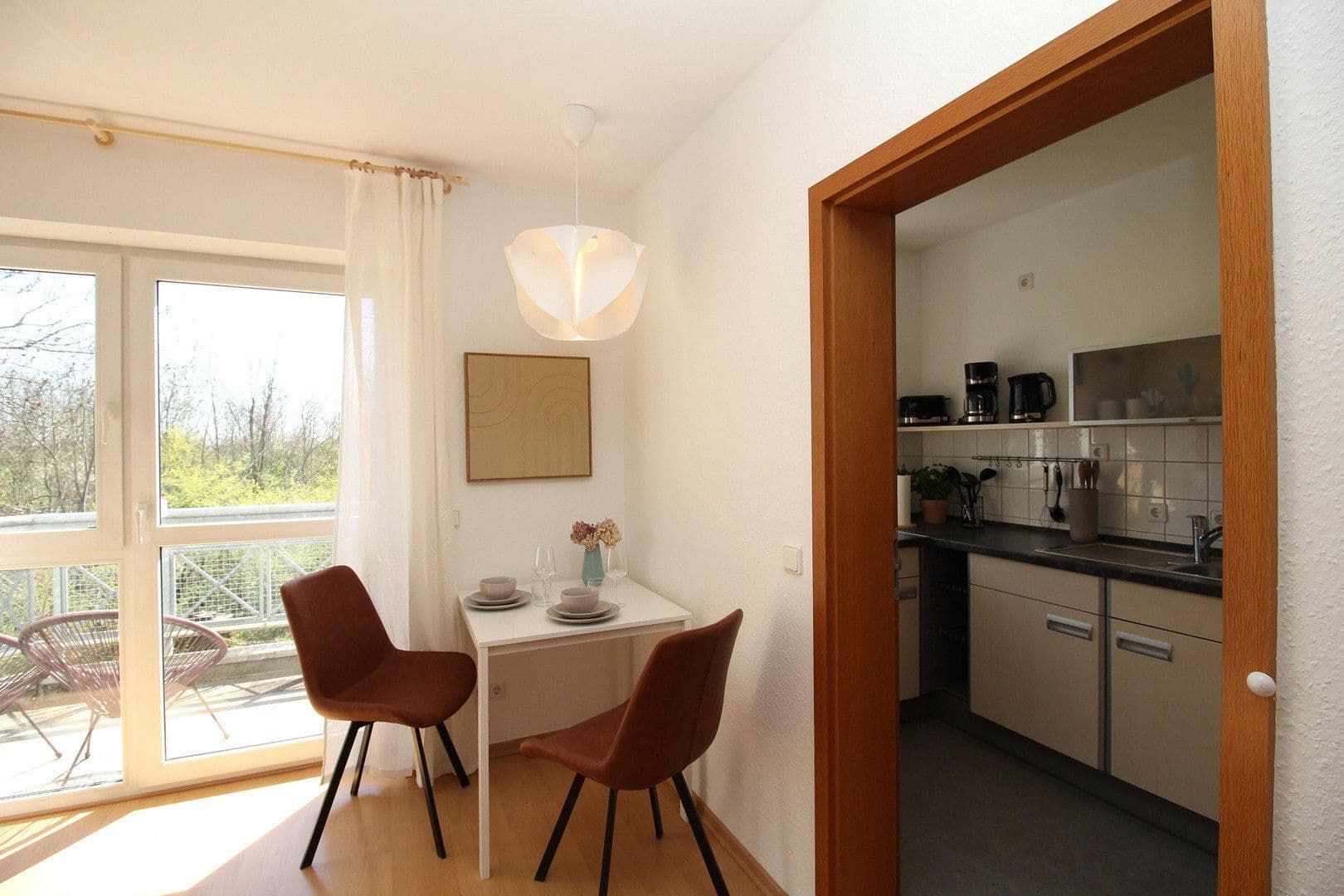 Prenájom bytu 1-izbový 33 m², Seehausener Allee 40, Leipzig, Sasko Prenájom bytu 1-izbový 33 m², Seehausener Allee 40, Leipzig, Sasko