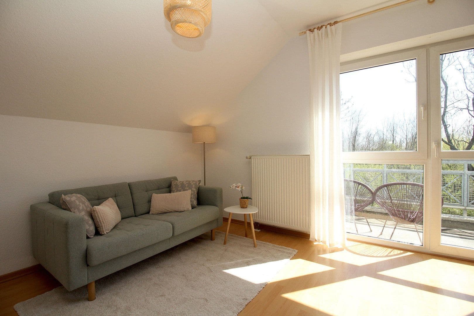 Prenájom bytu 1-izbový 33 m², Seehausener Allee 40, Leipzig, Sasko Prenájom bytu 1-izbový 33 m², Seehausener Allee 40, Leipzig, Sasko