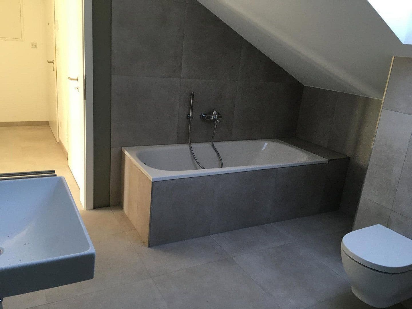 Prenájom bytu 3-izbový 68 m², Brandstr. 1, Grafing, Bavorsko Prenájom bytu 3-izbový 68 m², Brandstr. 1, Grafing, Bavorsko