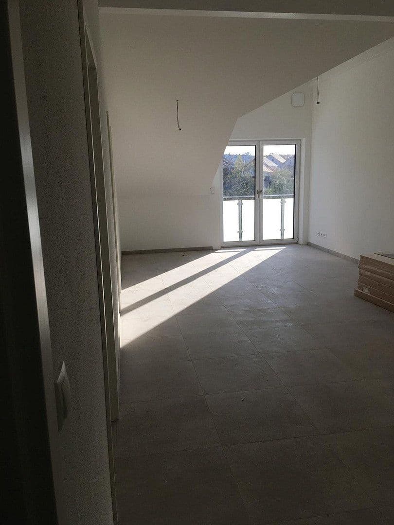 Prenájom bytu 3-izbový 68 m², Brandstr. 1, Grafing, Bavorsko Prenájom bytu 3-izbový 68 m², Brandstr. 1, Grafing, Bavorsko