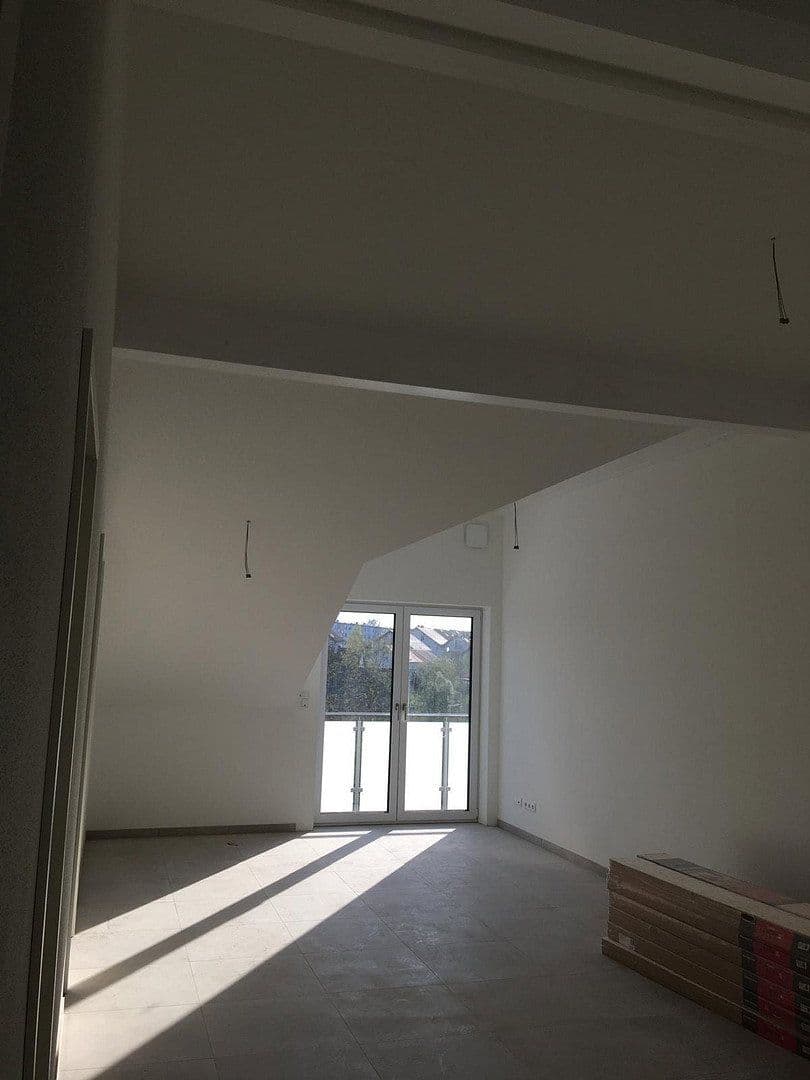 Prenájom bytu 3-izbový 68 m², Brandstr. 1, Grafing, Bavorsko Prenájom bytu 3-izbový 68 m², Brandstr. 1, Grafing, Bavorsko