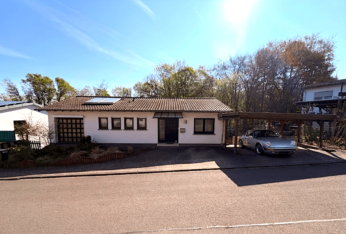 Predaj domu 210 m², pozemek 853 m², Sulzbach/Saar, Sársko Predaj domu 210 m², pozemek 853 m², Sulzbach/Saar, Sársko