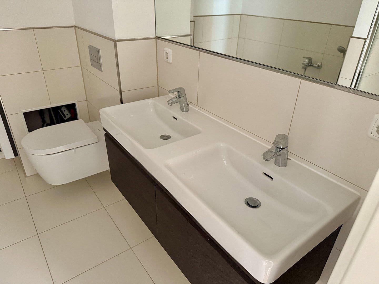 Prenájom bytu 3-izbový 90 m², Am Markt 2, Schwerin, Meklenbursko-Predpomoransko Prenájom bytu 3-izbový 90 m², Am Markt 2, Schwerin, Meklenbursko-Predpomoransko