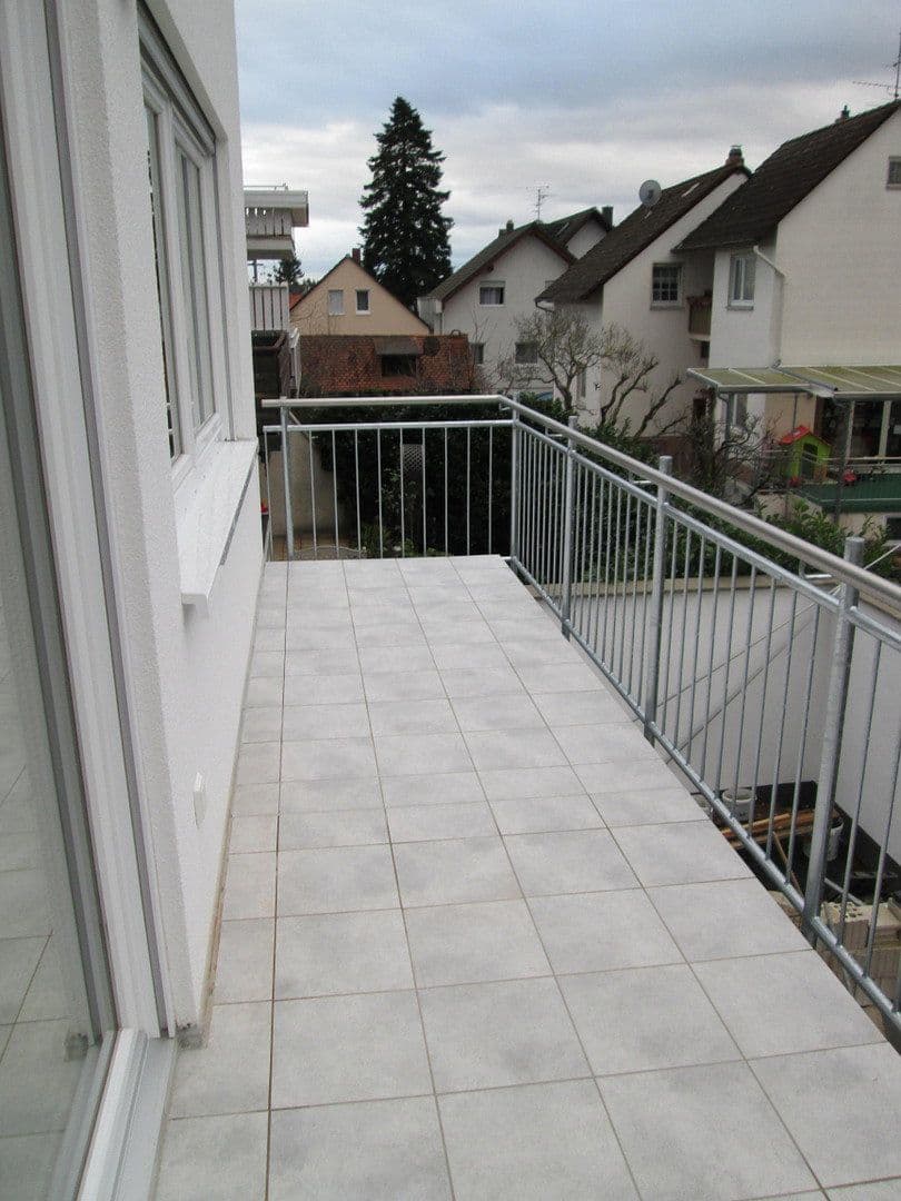 Prenájom bytu 3-izbový 140 m², Langen, Hesensko Prenájom bytu 3-izbový 140 m², Langen, Hesensko