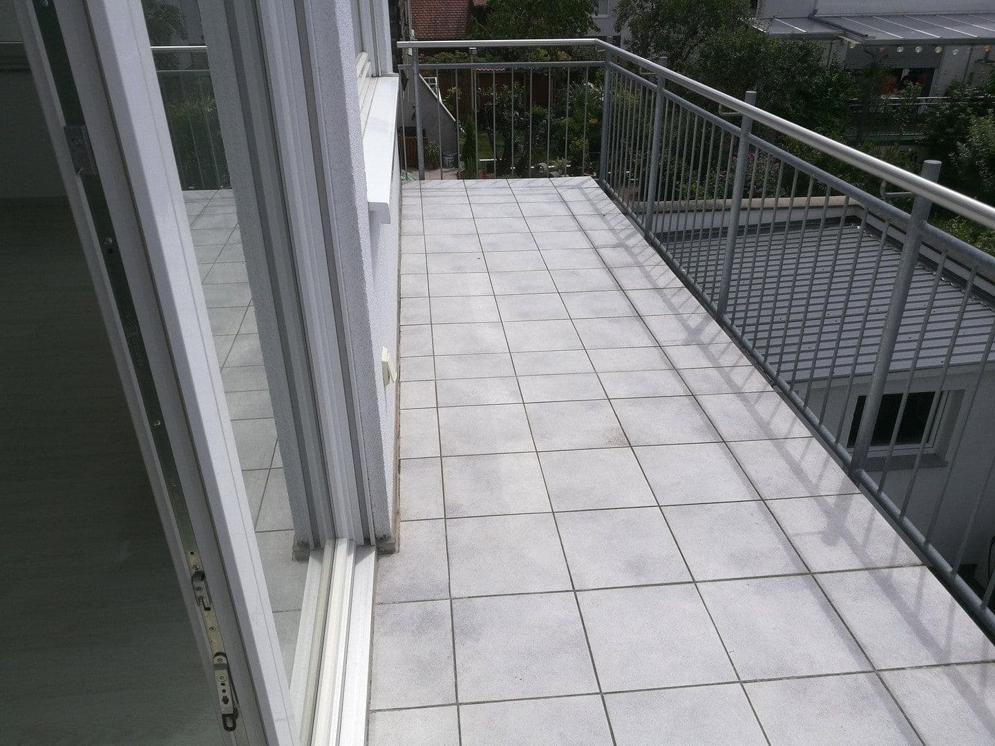 Prenájom bytu 3-izbový 140 m², Langen, Hesensko Prenájom bytu 3-izbový 140 m², Langen, Hesensko