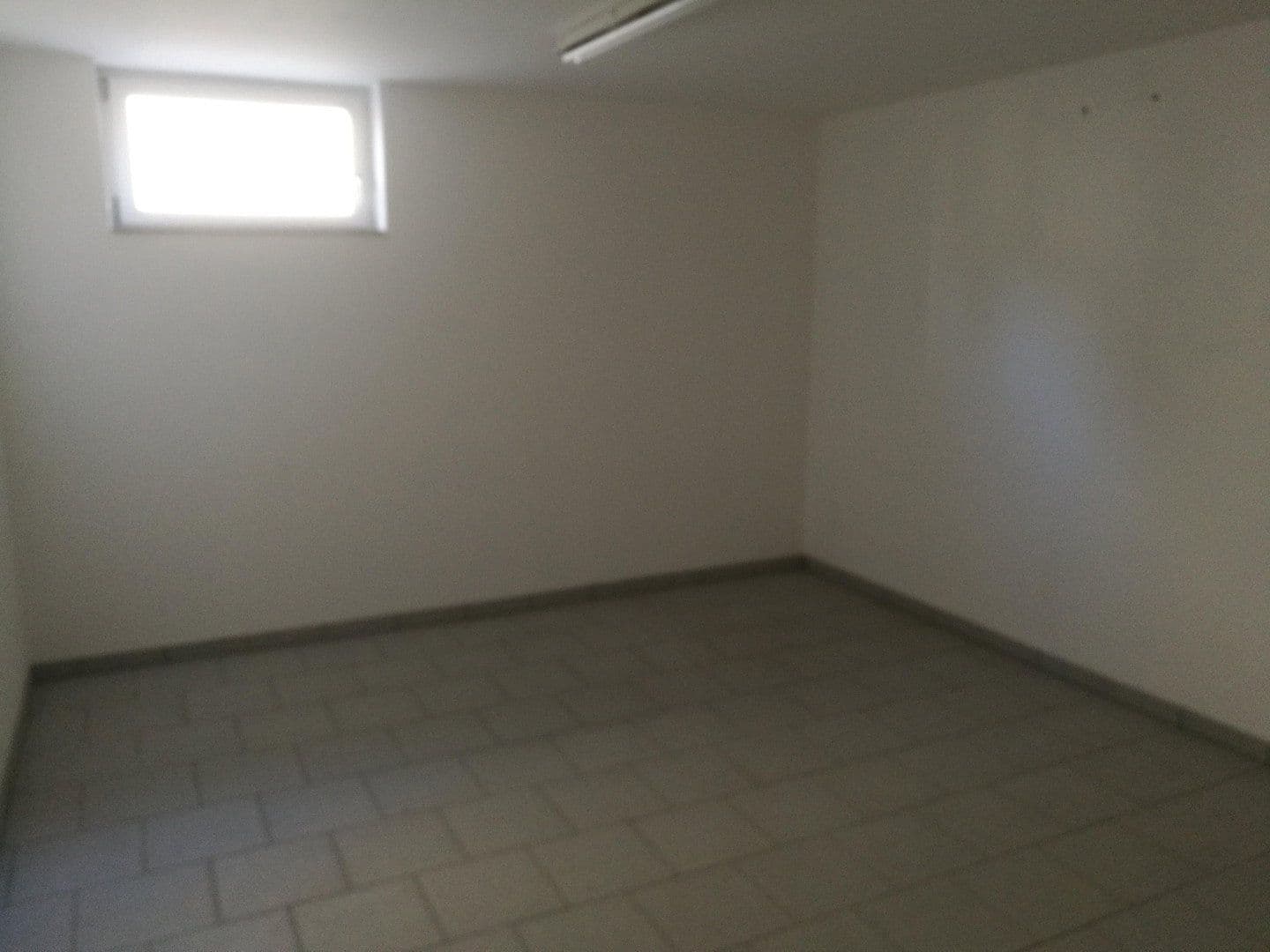 Prenájom bytu 3-izbový 140 m², Langen, Hesensko Prenájom bytu 3-izbový 140 m², Langen, Hesensko
