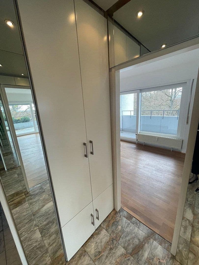 Predaj bytu 2-izbový 64 m², Jaminstrasse 2b, Kronberg im Taunus, Hesensko Predaj bytu 2-izbový 64 m², Jaminstrasse 2b, Kronberg im Taunus, Hesensko