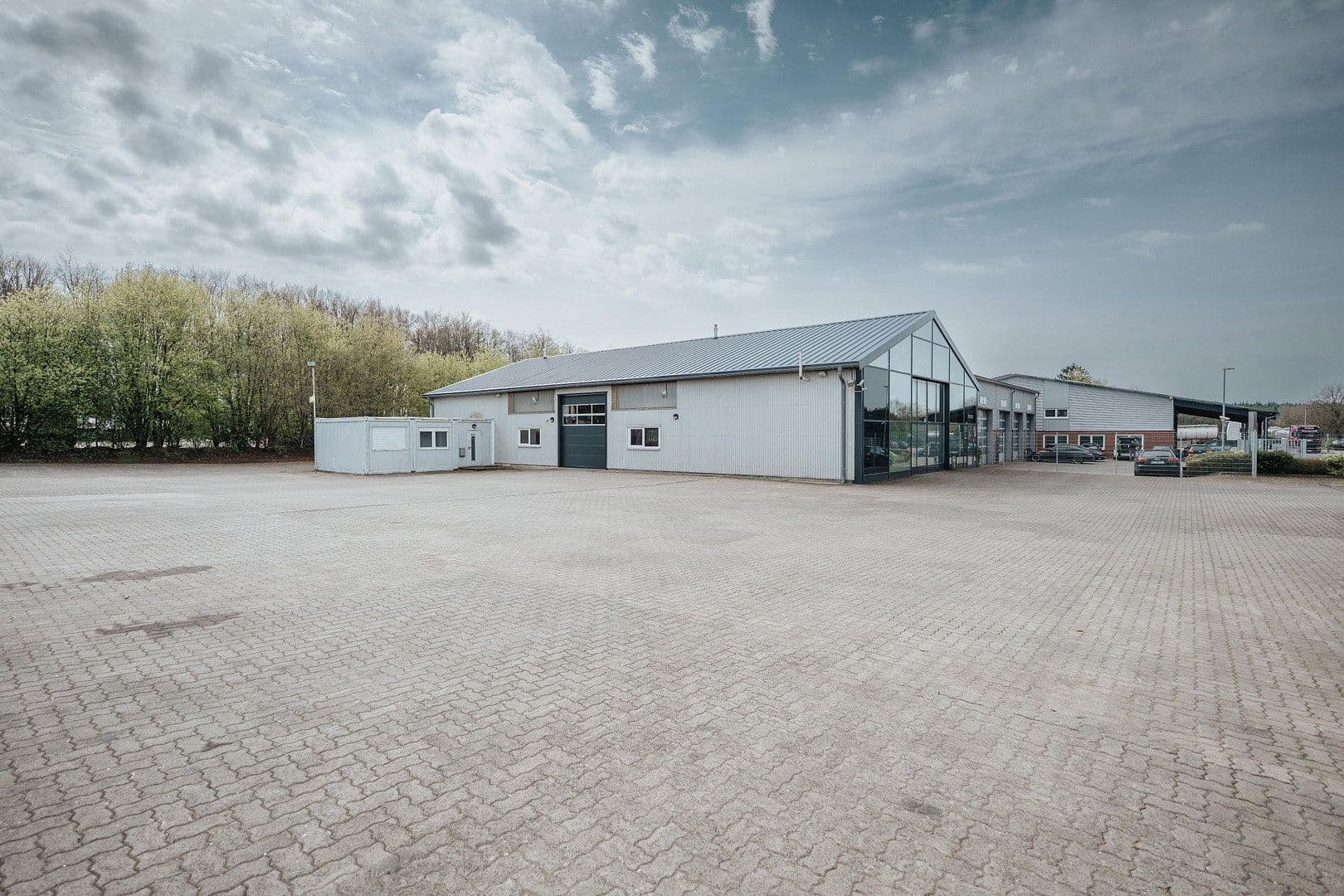 Prenájom nebytového priestoru 2.256 m², Burgviert 5–11, Hohenaspe, Šlezvicko-Holštajnsko Prenájom nebytového priestoru 2.256 m², Burgviert 5–11, Hohenaspe, Šlezvicko-Holštajnsko