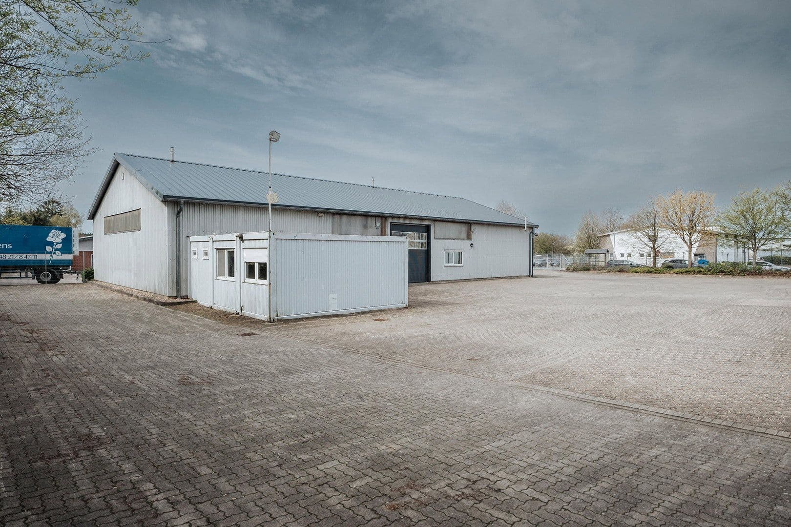 Prenájom nebytového priestoru 2.256 m², Burgviert 5–11, Hohenaspe, Šlezvicko-Holštajnsko Prenájom nebytového priestoru 2.256 m², Burgviert 5–11, Hohenaspe, Šlezvicko-Holštajnsko