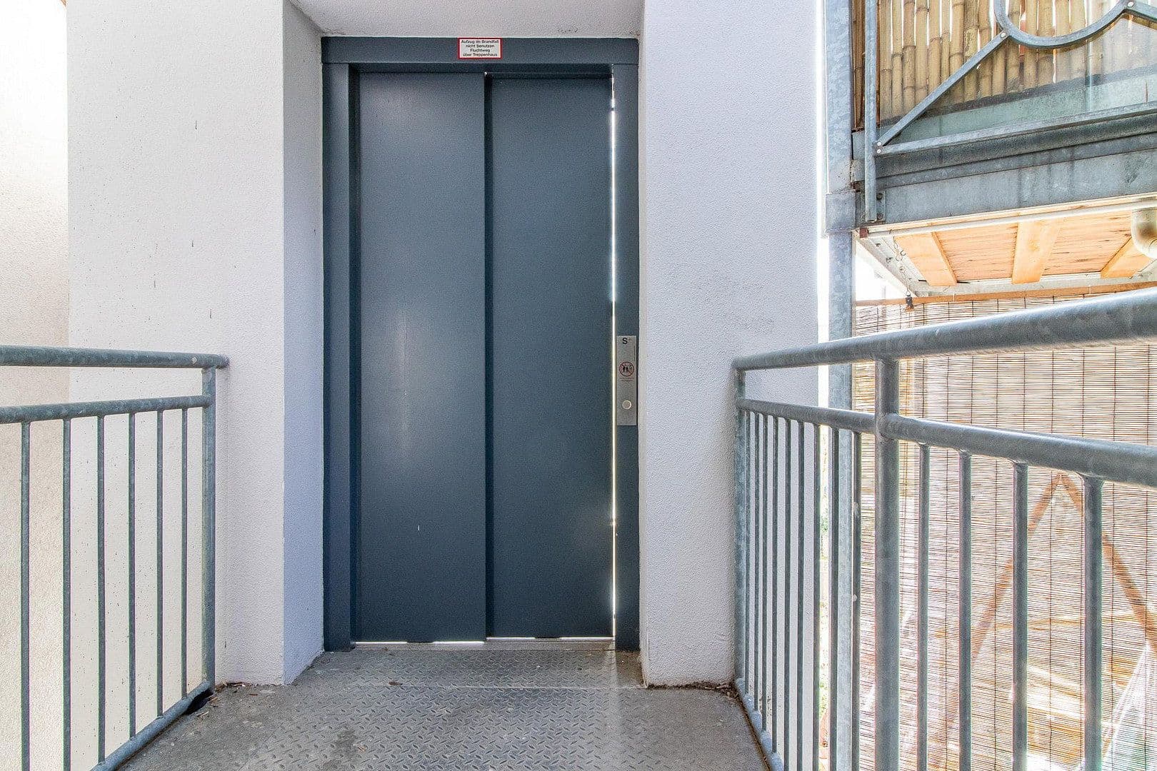 Prenájom bytu 2-izbový 57 m², Agricolastr. 67, Chemnitz, Sasko Prenájom bytu 2-izbový 57 m², Agricolastr. 67, Chemnitz, Sasko