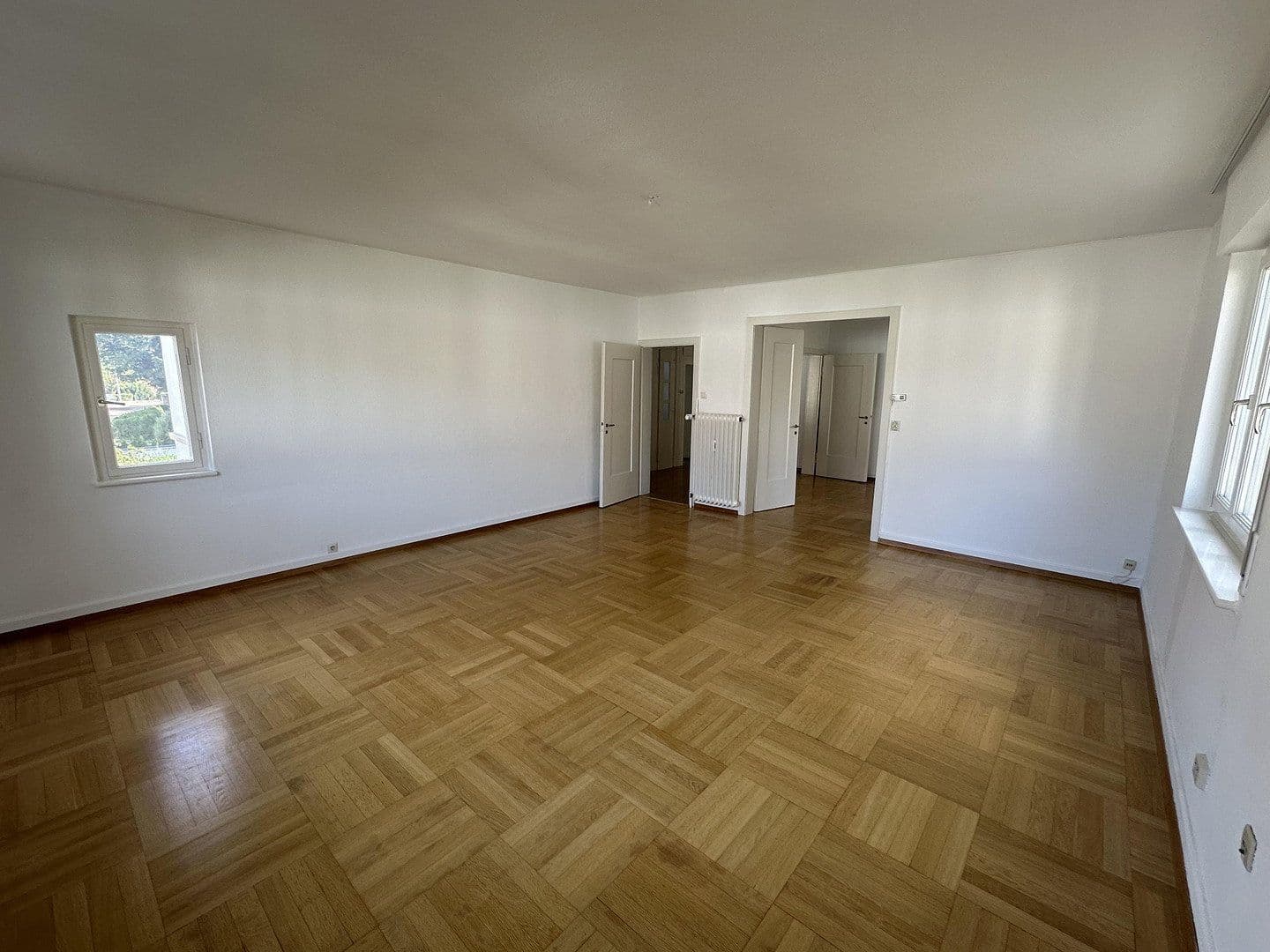 Prenájom bytu 4-izbový 110 m², Brahmsweg 32, Stuttgart, Bádensko-Wurttembersko Prenájom bytu 4-izbový 110 m², Brahmsweg 32, Stuttgart, Bádensko-Wurttembersko