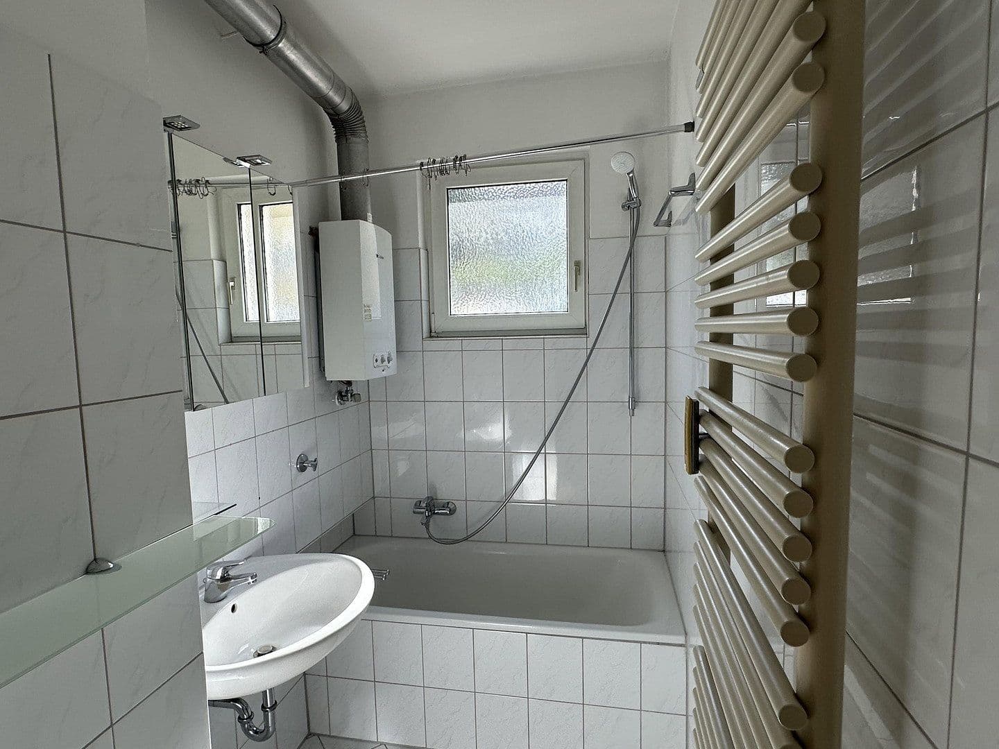 Prenájom bytu 4-izbový 110 m², Brahmsweg 32, Stuttgart, Bádensko-Wurttembersko Prenájom bytu 4-izbový 110 m², Brahmsweg 32, Stuttgart, Bádensko-Wurttembersko