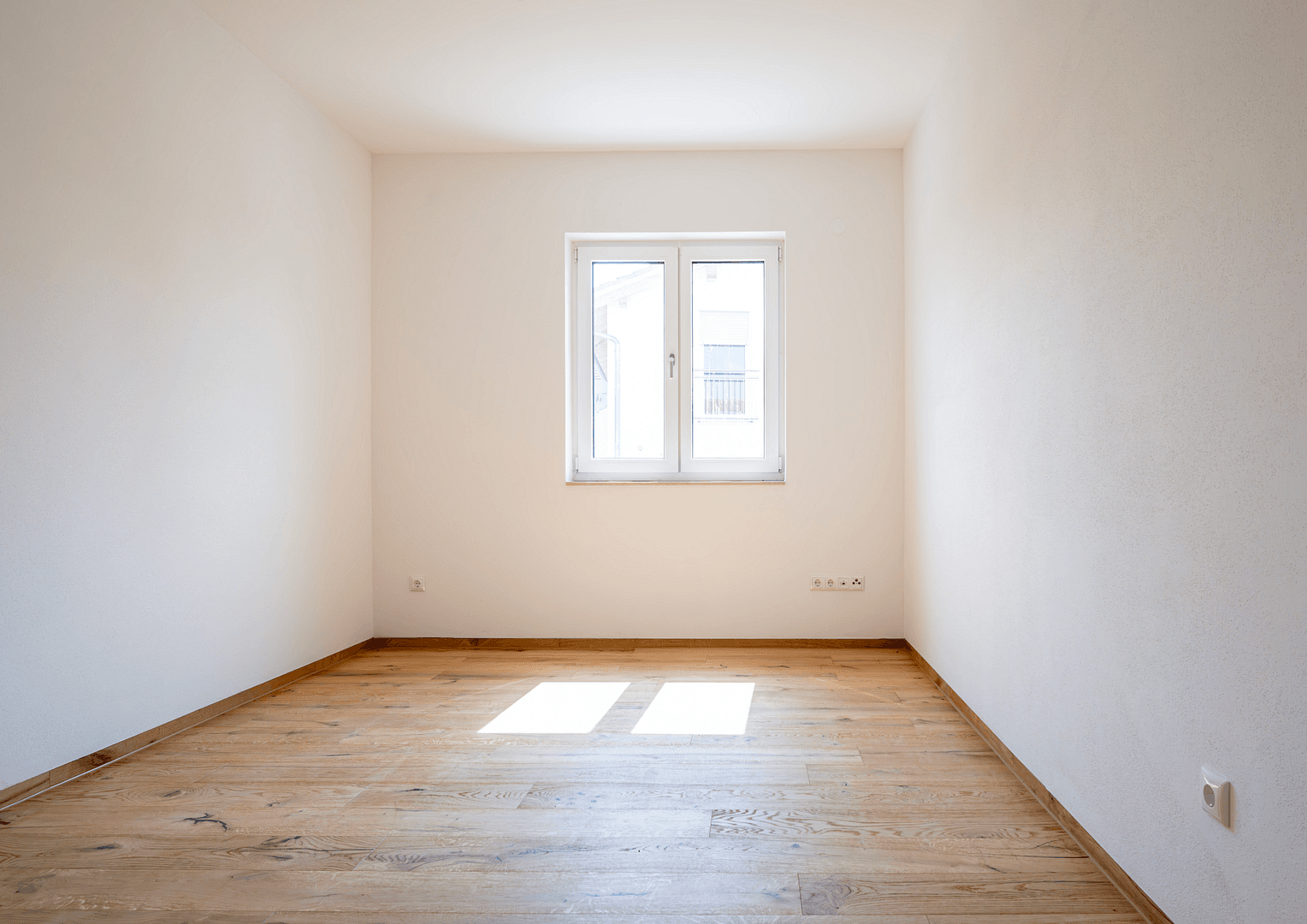 Prenájom domu 135 m², pozemek 400 m², Petzkofen 38B, Aufhausen, Bavorsko Prenájom domu 135 m², pozemek 400 m², Petzkofen 38B, Aufhausen, Bavorsko