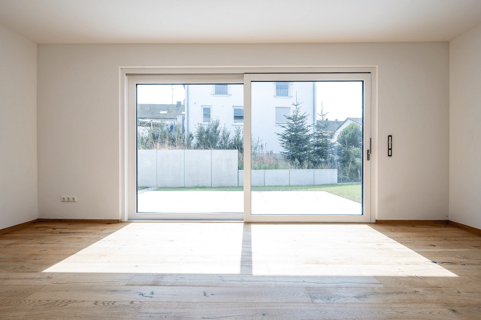 Prenájom domu 135 m², pozemek 400 m², Petzkofen 38B, Aufhausen, Bavorsko Prenájom domu 135 m², pozemek 400 m², Petzkofen 38B, Aufhausen, Bavorsko