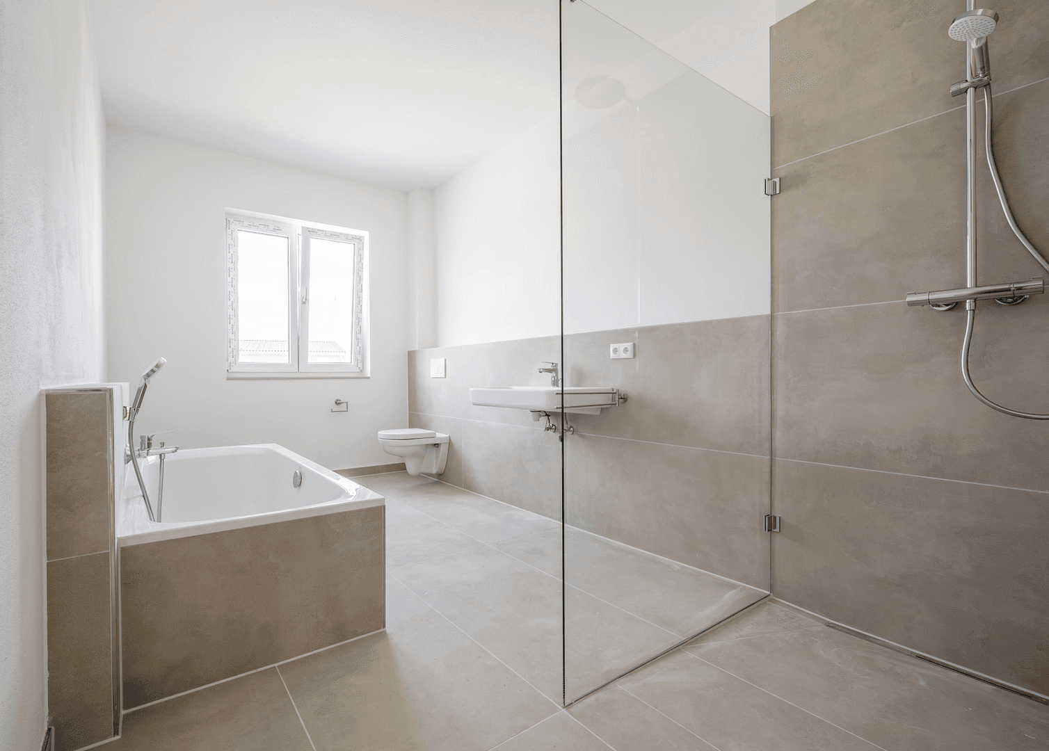 Prenájom domu 135 m², pozemek 400 m², Petzkofen 38B, Aufhausen, Bavorsko Prenájom domu 135 m², pozemek 400 m², Petzkofen 38B, Aufhausen, Bavorsko