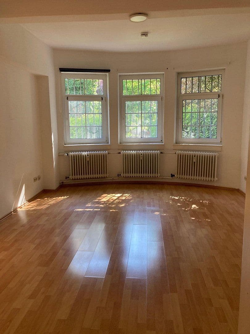 Prenájom bytu 2-izbový 88 m², Wittelsbachstraße 7, Ludwigshafen, Porýnie-Falcko Prenájom bytu 2-izbový 88 m², Wittelsbachstraße 7, Ludwigshafen, Porýnie-Falcko