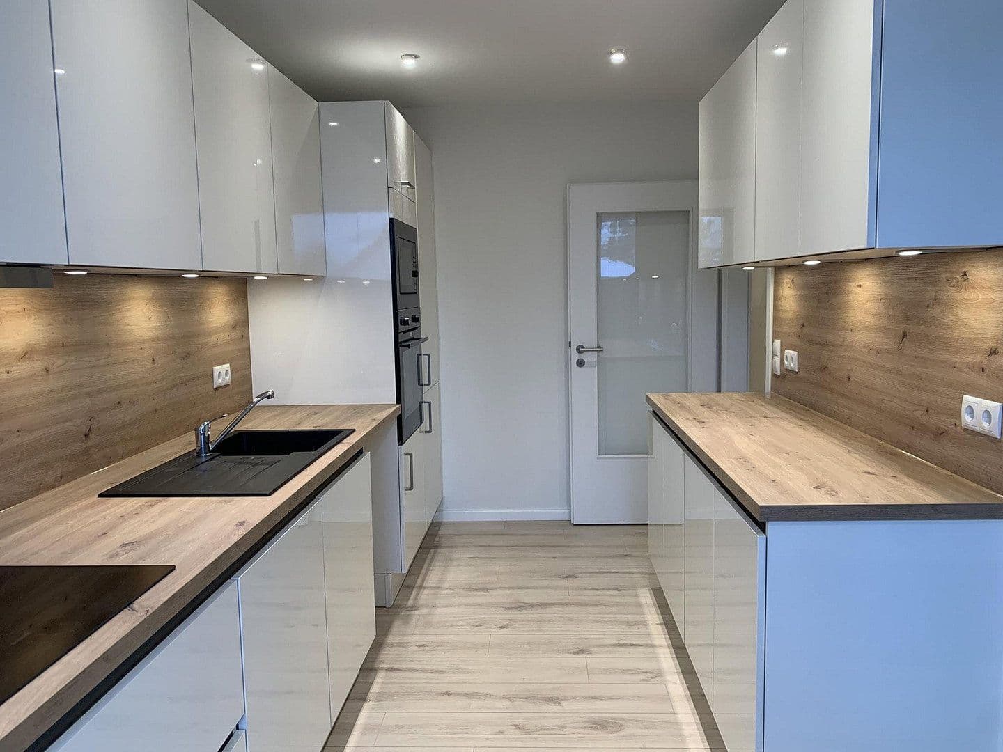 Prenájom bytu 4-izbový 88 m², Lindenstrasse 91, Henstedt-Ulzburg, Šlezvicko-Holštajnsko Prenájom bytu 4-izbový 88 m², Lindenstrasse 91, Henstedt-Ulzburg, Šlezvicko-Holštajnsko