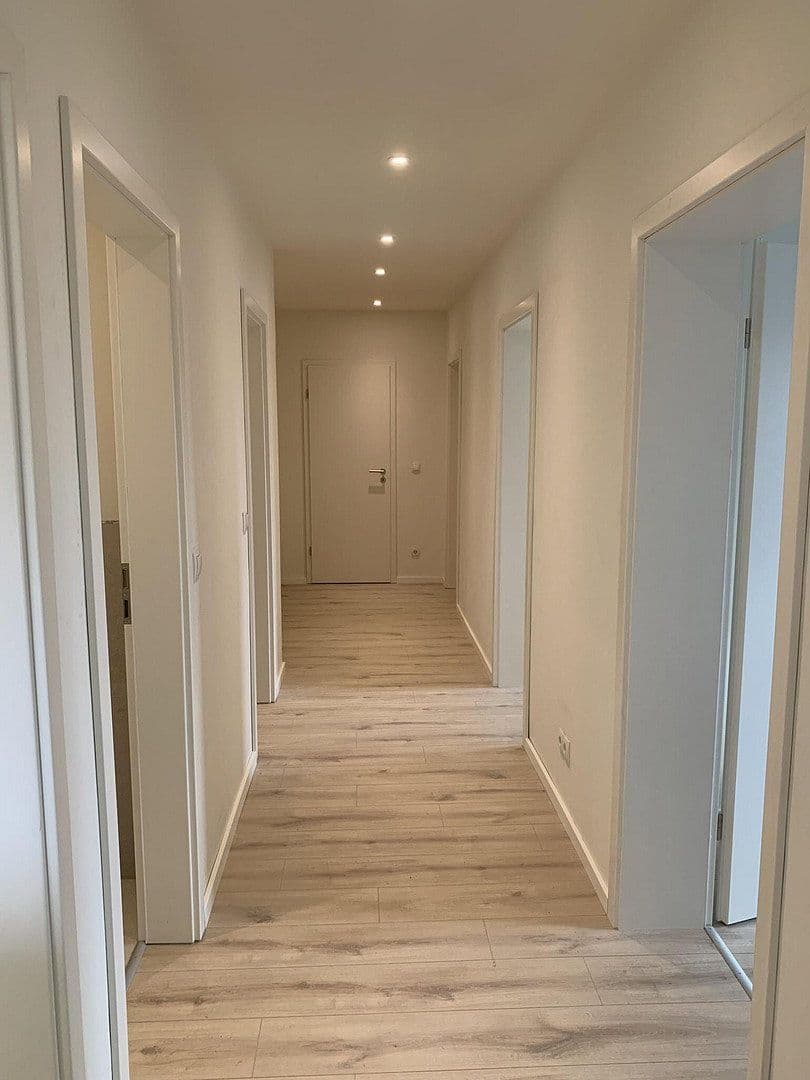 Prenájom bytu 4-izbový 88 m², Lindenstrasse 91, Henstedt-Ulzburg, Šlezvicko-Holštajnsko Prenájom bytu 4-izbový 88 m², Lindenstrasse 91, Henstedt-Ulzburg, Šlezvicko-Holštajnsko