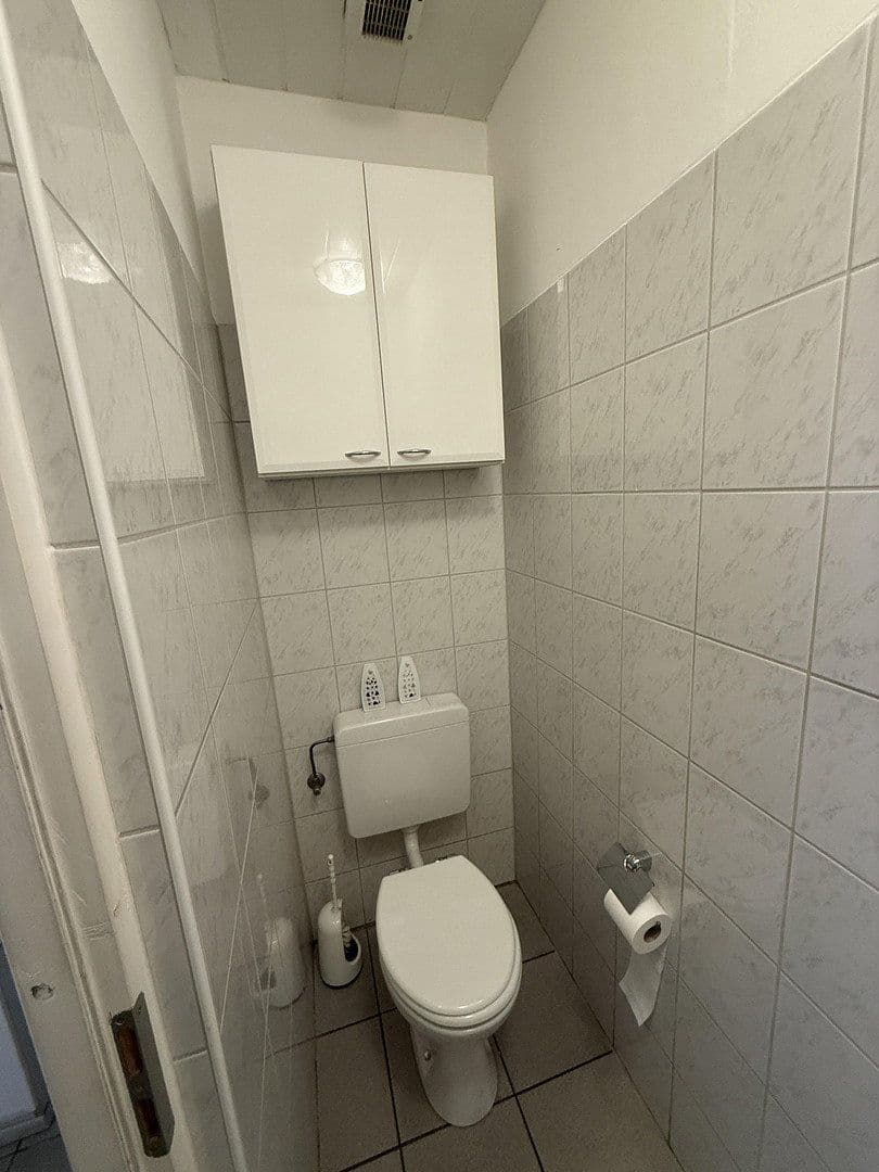 Prenájom kancelárie 130 m², Bergisch Gladbach, Severné Porýnie - Westfálsko Prenájom kancelárie 130 m², Bergisch Gladbach, Severné Porýnie - Westfálsko