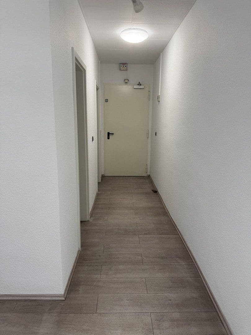 Prenájom kancelárie 130 m², Bergisch Gladbach, Severné Porýnie - Westfálsko Prenájom kancelárie 130 m², Bergisch Gladbach, Severné Porýnie - Westfálsko