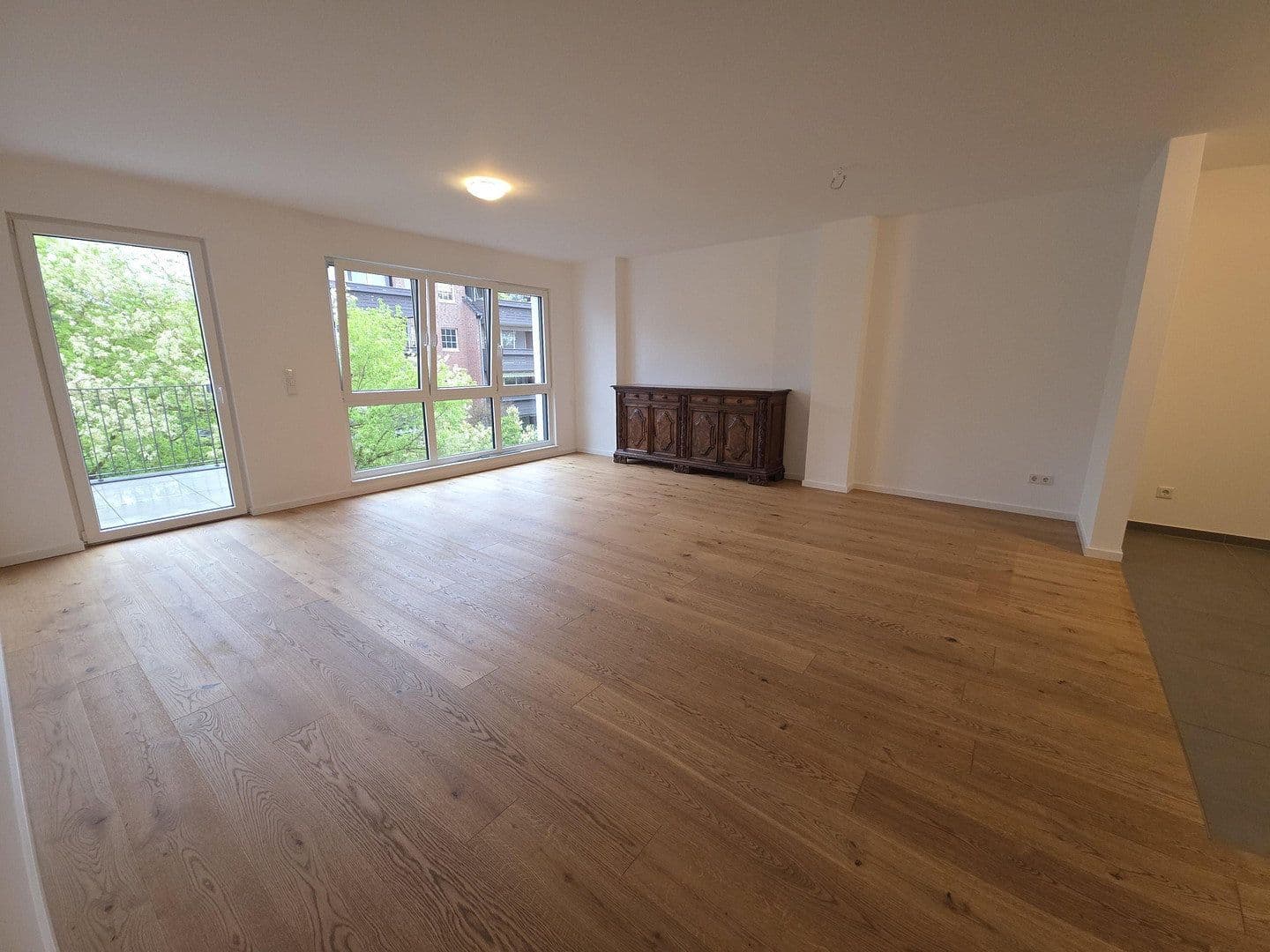 Prenájom bytu 3-izbový 110 m², Hilden, Severné Porýnie - Westfálsko Prenájom bytu 3-izbový 110 m², Hilden, Severné Porýnie - Westfálsko