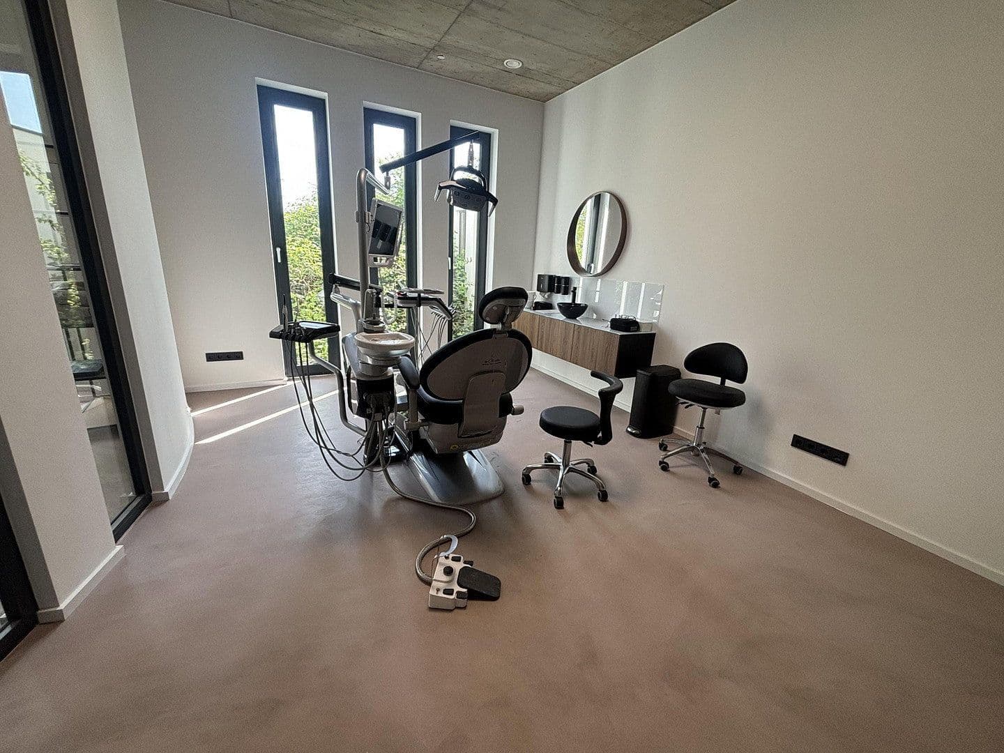 Prenájom kancelárie 550 m², Sankt Augustin, Severné Porýnie - Westfálsko Prenájom kancelárie 550 m², Sankt Augustin, Severné Porýnie - Westfálsko