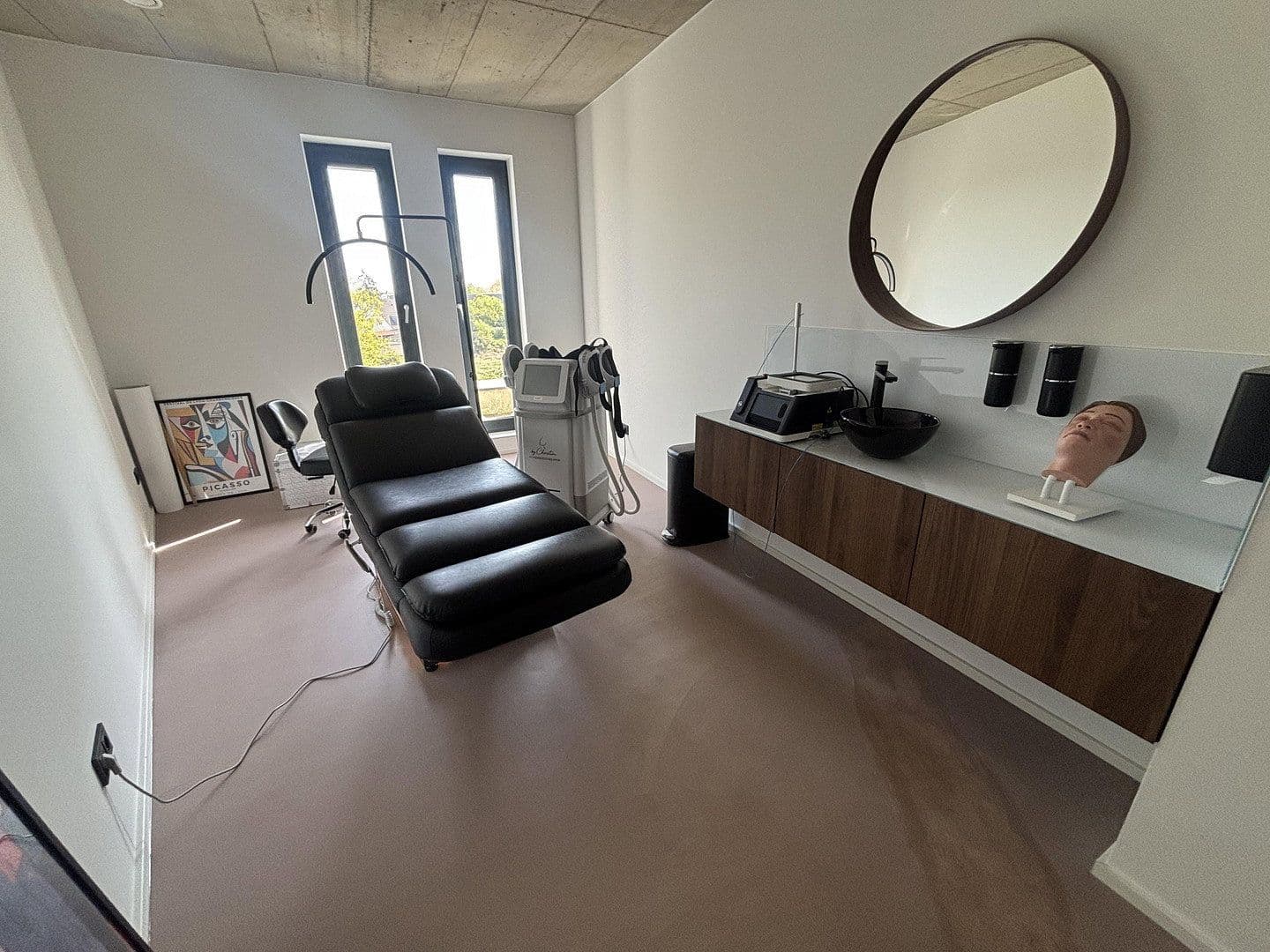 Prenájom kancelárie 550 m², Sankt Augustin, Severné Porýnie - Westfálsko Prenájom kancelárie 550 m², Sankt Augustin, Severné Porýnie - Westfálsko