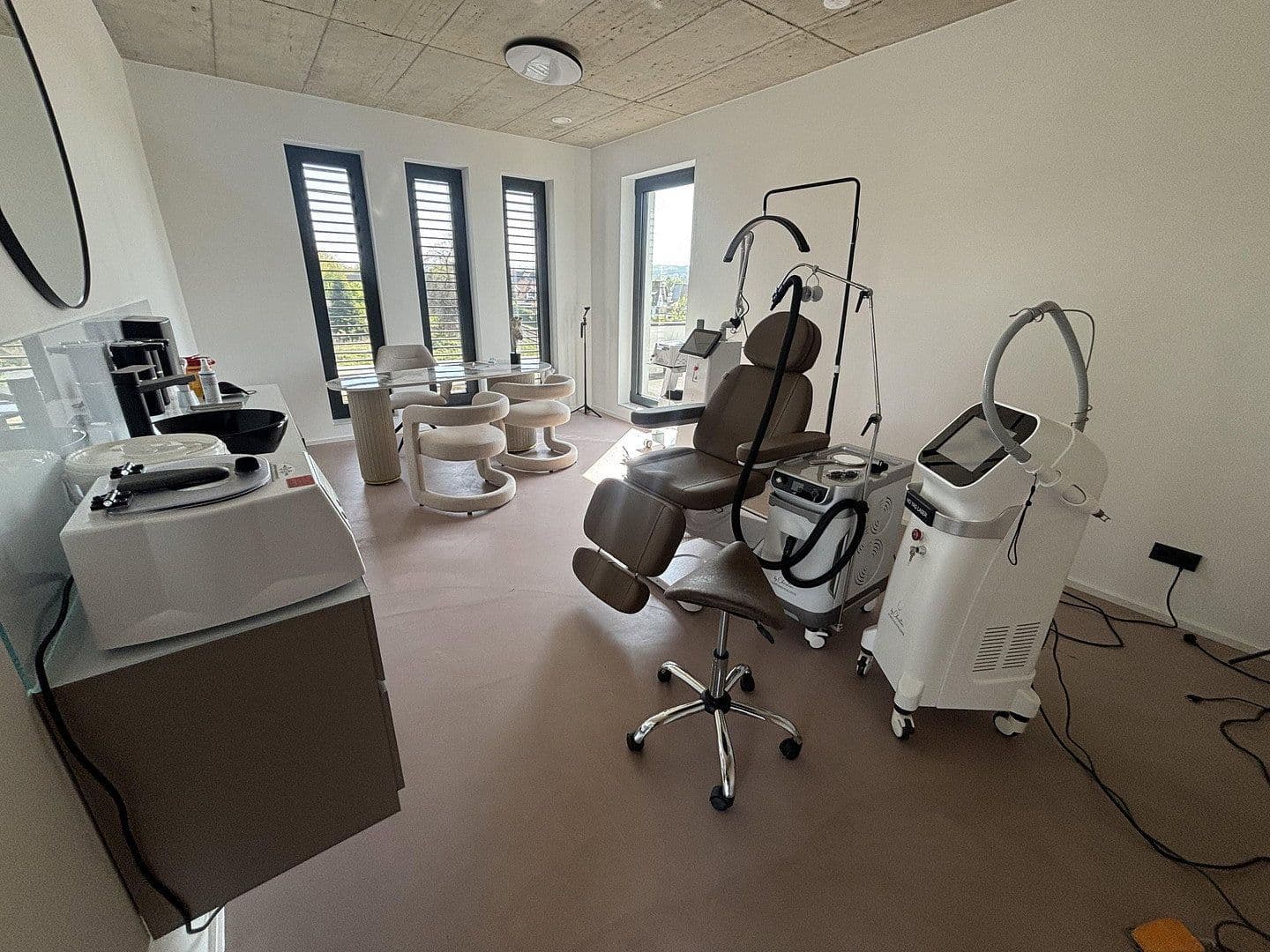 Prenájom kancelárie 550 m², Sankt Augustin, Severné Porýnie - Westfálsko Prenájom kancelárie 550 m², Sankt Augustin, Severné Porýnie - Westfálsko