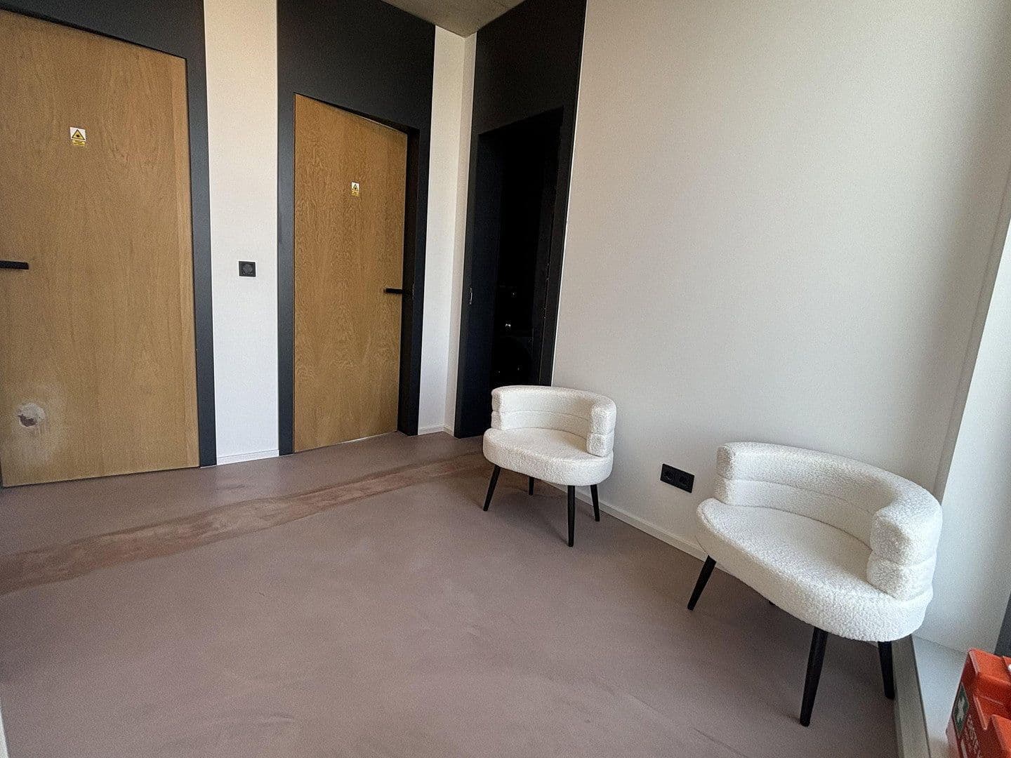 Prenájom kancelárie 550 m², Sankt Augustin, Severné Porýnie - Westfálsko Prenájom kancelárie 550 m², Sankt Augustin, Severné Porýnie - Westfálsko