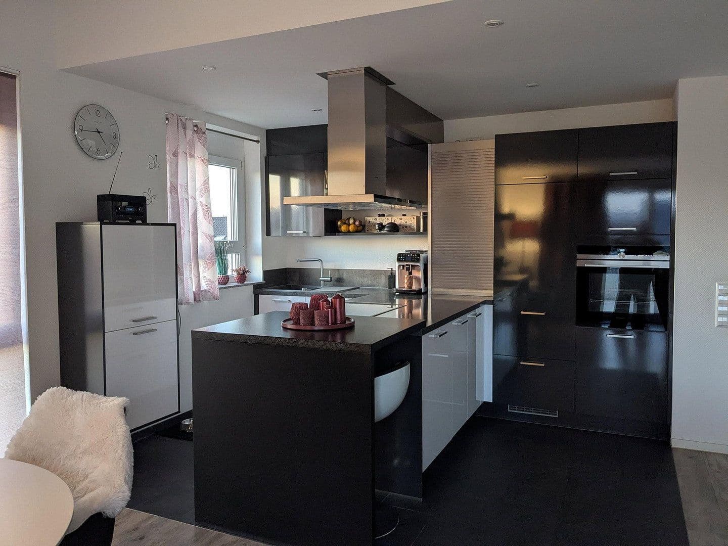 Predaj bytu 4-izbový 110 m², Hofgartenstraße 57, Neuenstadt am Kocher, Bádensko-Wurttembersko Predaj bytu 4-izbový 110 m², Hofgartenstraße 57, Neuenstadt am Kocher, Bádensko-Wurttembersko