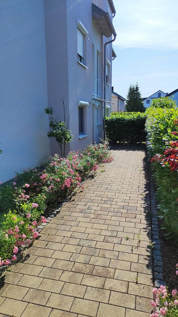 Predaj bytu 4-izbový 110 m², Hofgartenstraße 57, Neuenstadt am Kocher, Bádensko-Wurttembersko Predaj bytu 4-izbový 110 m², Hofgartenstraße 57, Neuenstadt am Kocher, Bádensko-Wurttembersko