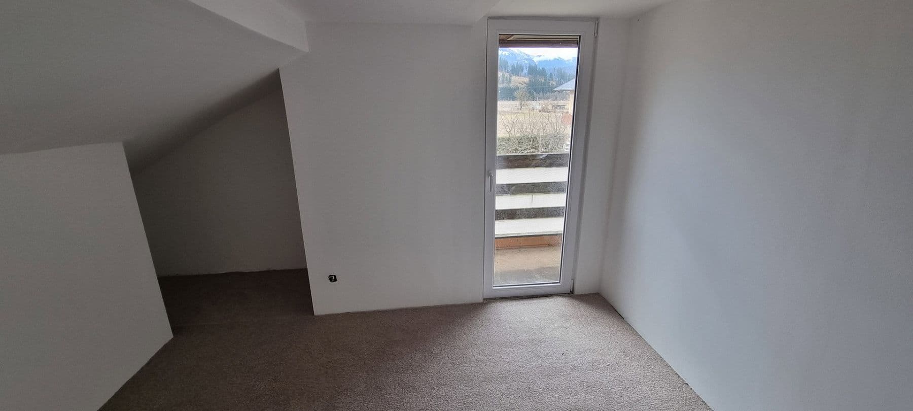 Predaj domu 248 m², pozemek 1.060 m², Rosegg, Korutánsko Predaj domu 248 m², pozemek 1.060 m², Rosegg, Korutánsko