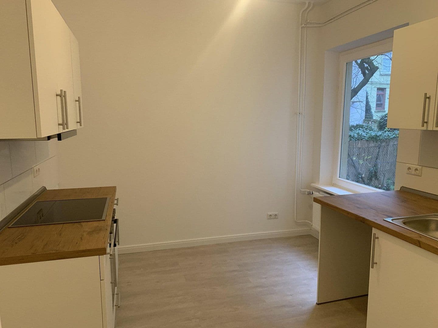 Prenájom bytu 3-izbový 68 m², Schrammsweg 19l, Hamburg, Hamburg Prenájom bytu 3-izbový 68 m², Schrammsweg 19l, Hamburg, Hamburg