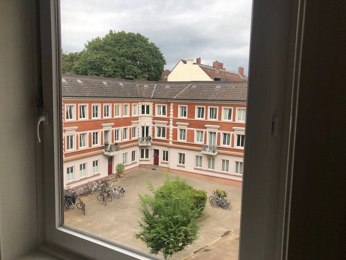 Prenájom bytu 4-izbový 75 m², Schrammsweg 21, Hamburg, Hamburg Prenájom bytu 4-izbový 75 m², Schrammsweg 21, Hamburg, Hamburg