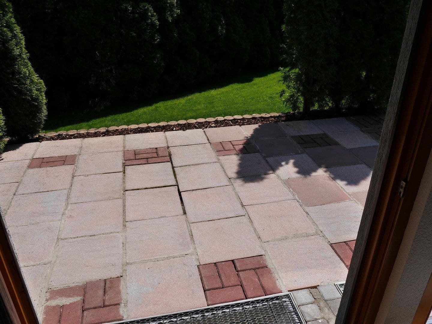 Prenájom domu 160 m², pozemek 645 m², Bergstr. 15, Berg im Gau, Bavorsko Prenájom domu 160 m², pozemek 645 m², Bergstr. 15, Berg im Gau, Bavorsko