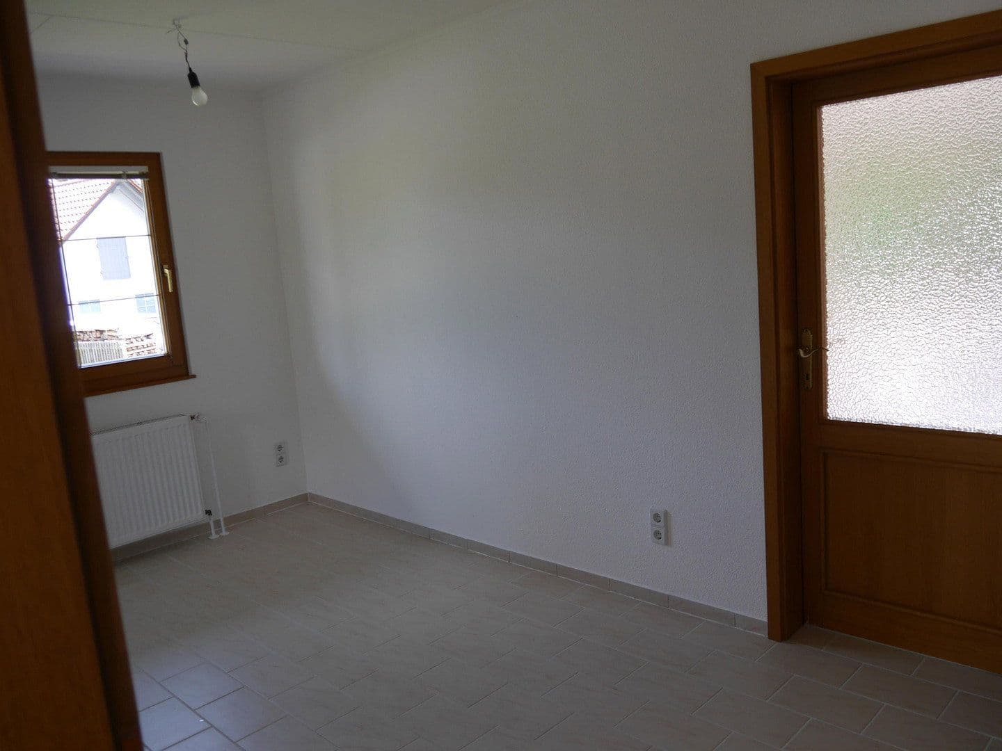 Prenájom domu 160 m², pozemek 645 m², Bergstr. 15, Berg im Gau, Bavorsko Prenájom domu 160 m², pozemek 645 m², Bergstr. 15, Berg im Gau, Bavorsko