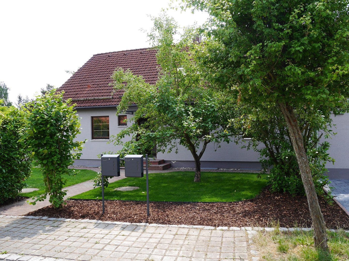 Prenájom domu 160 m², pozemek 645 m², Bergstr. 15, Berg im Gau, Bavorsko Prenájom domu 160 m², pozemek 645 m², Bergstr. 15, Berg im Gau, Bavorsko