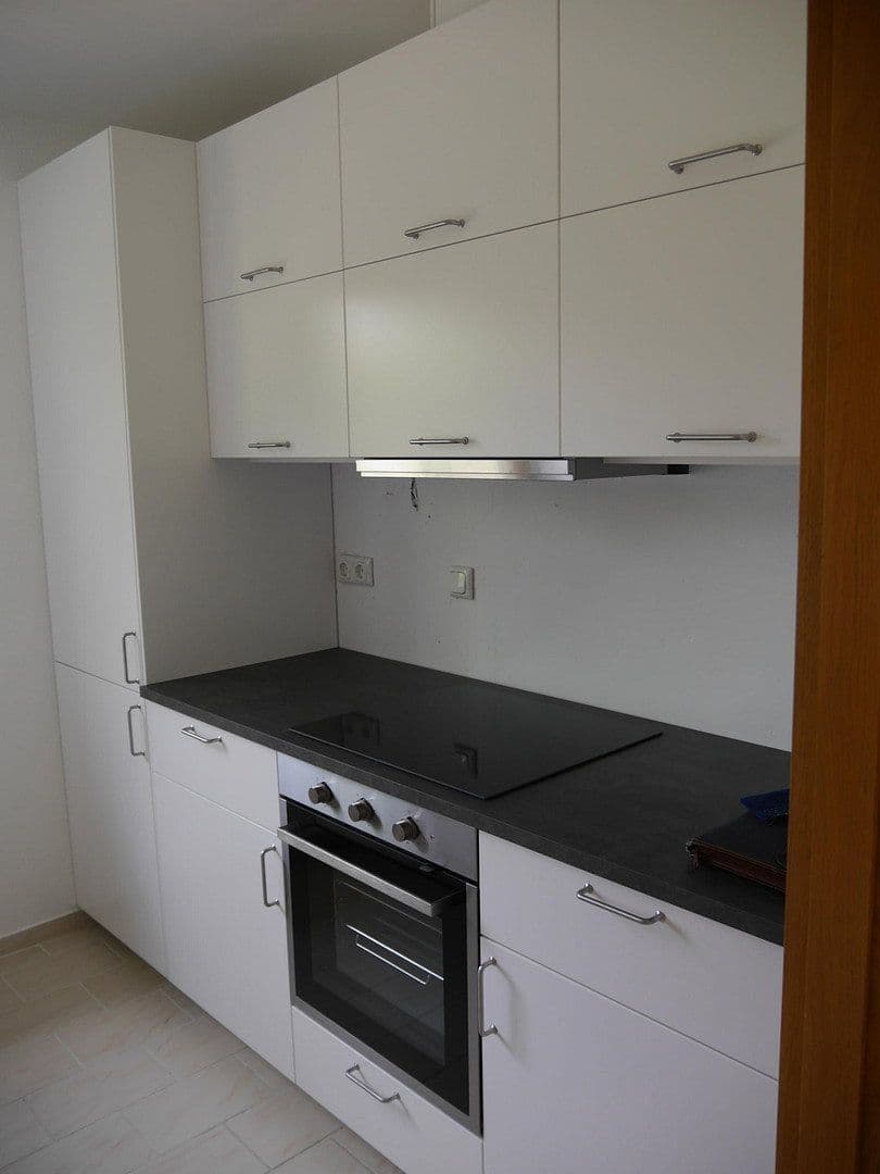 Prenájom domu 160 m², pozemek 645 m², Bergstr. 15, Berg im Gau, Bavorsko Prenájom domu 160 m², pozemek 645 m², Bergstr. 15, Berg im Gau, Bavorsko