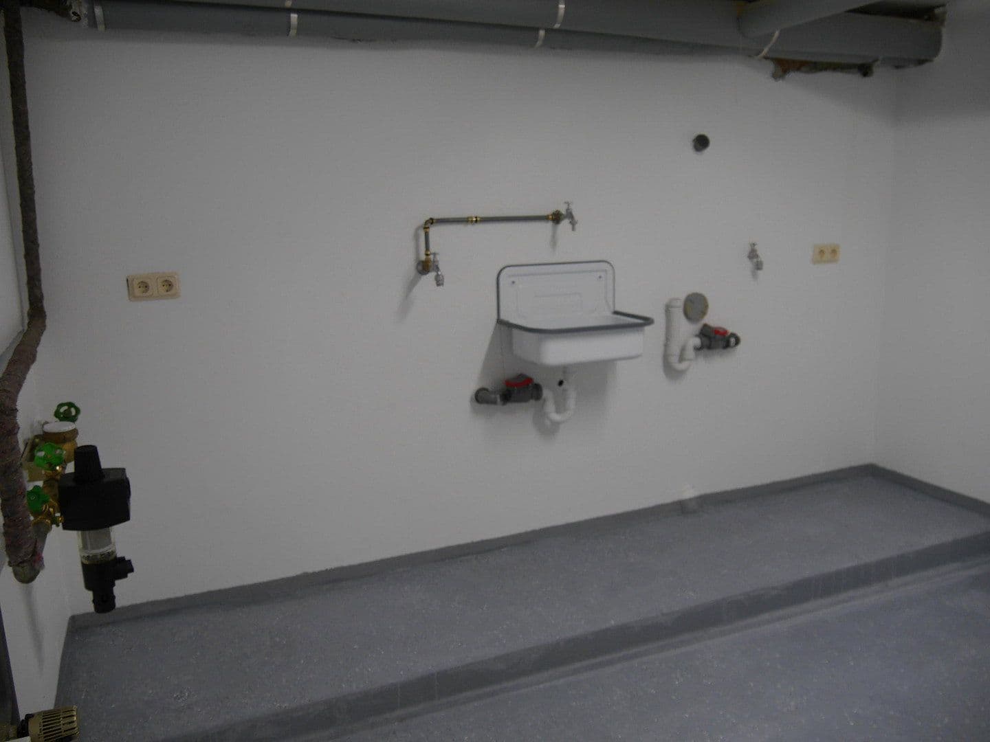 Prenájom domu 160 m², pozemek 645 m², Bergstr. 15, Berg im Gau, Bavorsko Prenájom domu 160 m², pozemek 645 m², Bergstr. 15, Berg im Gau, Bavorsko