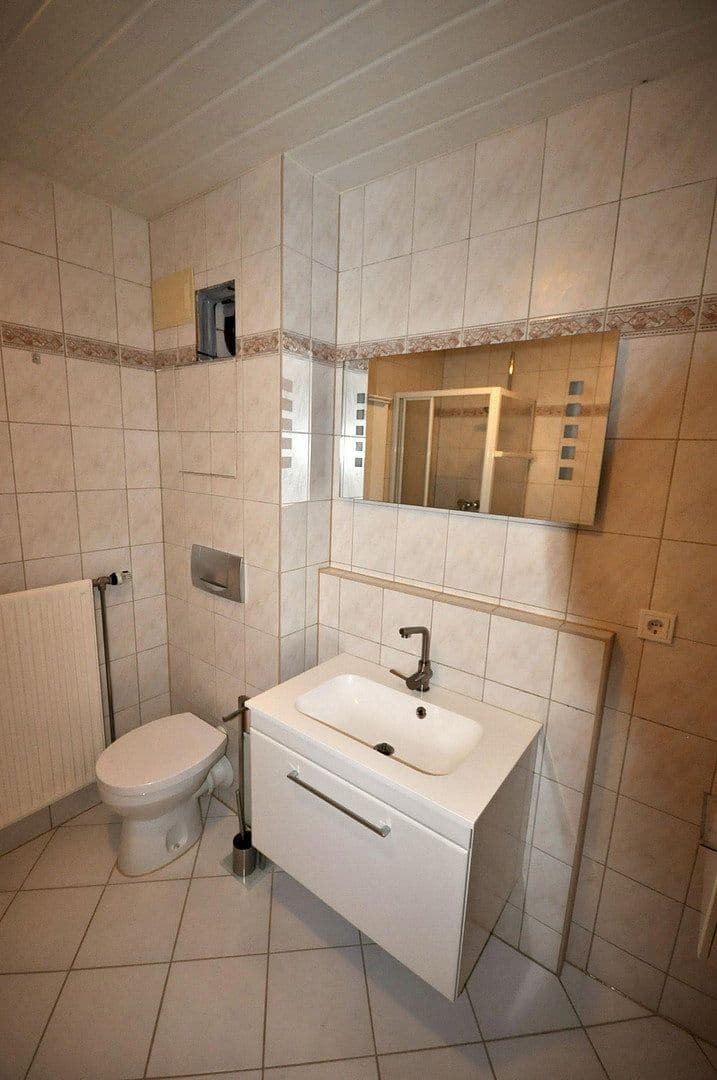 Prenájom bytu 3-izbový 80 m², Händelstraße 2, Wilkau-Haßlau, Sasko Prenájom bytu 3-izbový 80 m², Händelstraße 2, Wilkau-Haßlau, Sasko