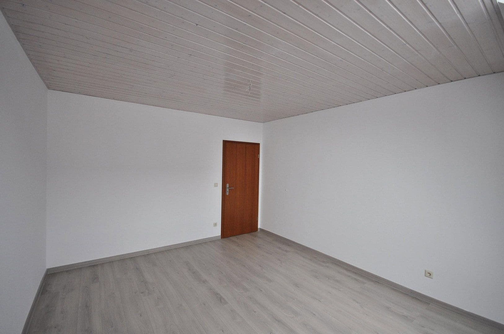 Prenájom bytu 3-izbový 80 m², Händelstraße 2, Wilkau-Haßlau, Sasko Prenájom bytu 3-izbový 80 m², Händelstraße 2, Wilkau-Haßlau, Sasko