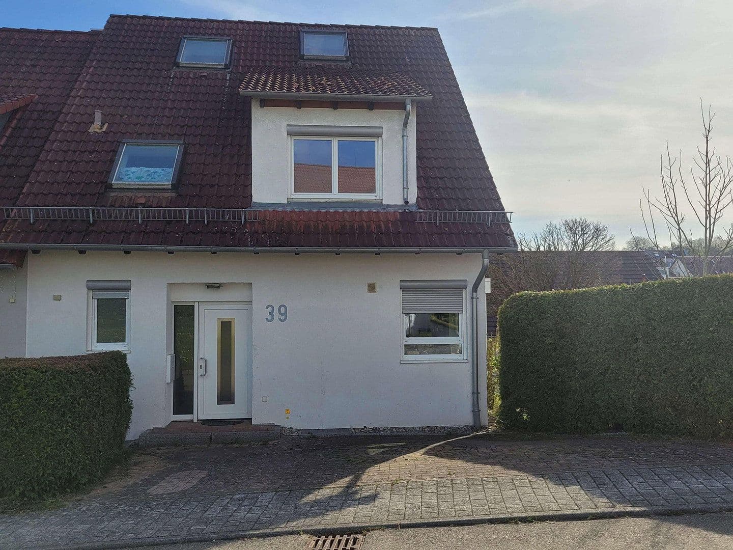 Predaj domu 187 m², pozemek 310 m², Oberstenfeld, Bádensko-Wurttembersko Predaj domu 187 m², pozemek 310 m², Oberstenfeld, Bádensko-Wurttembersko