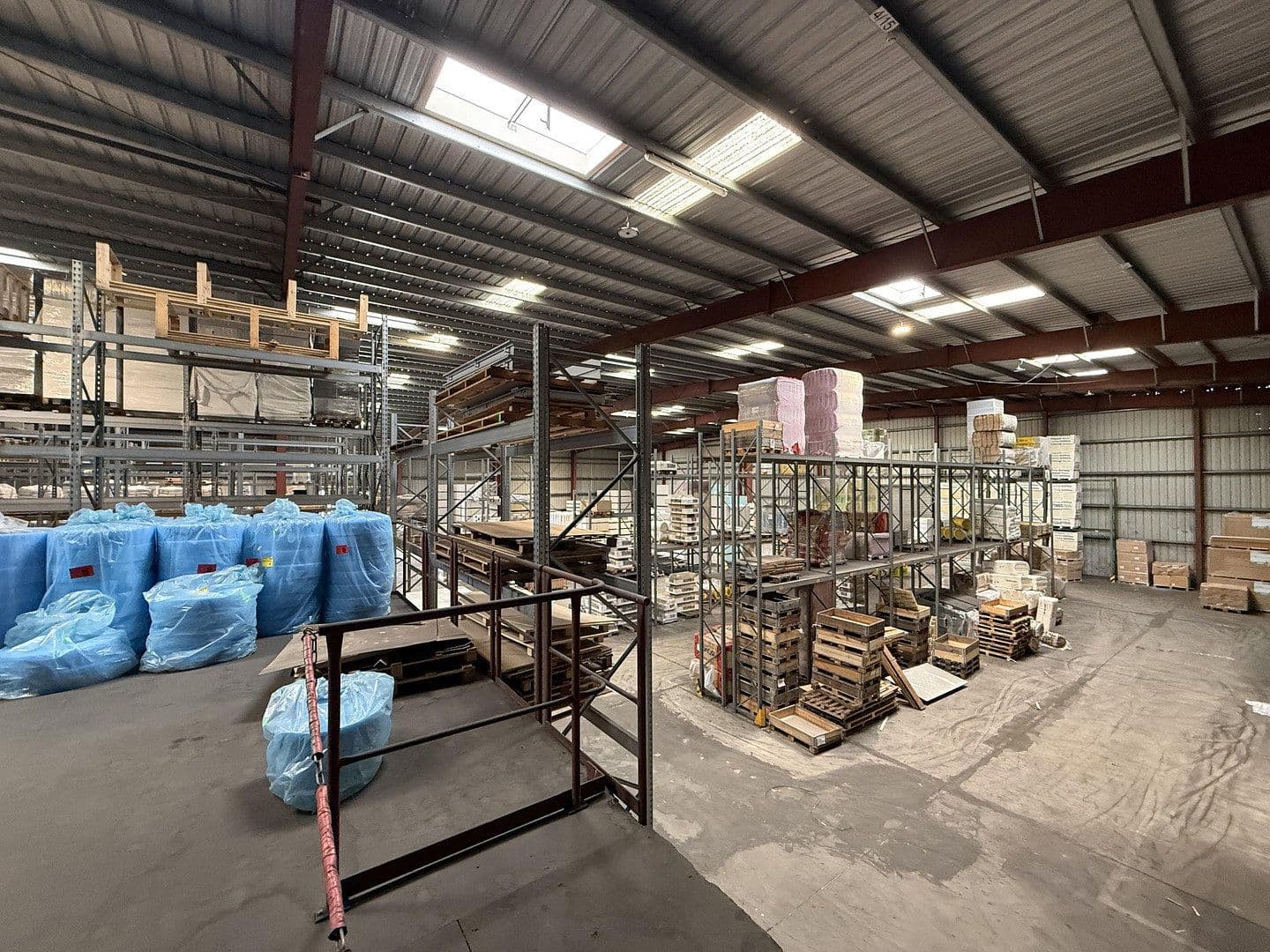 Predaj nebytového priestoru 12.188 m², Dämmstoffstraße 1, Bitterfeld-Wolfen, Sasko-Anhaltsko Predaj nebytového priestoru 12.188 m², Dämmstoffstraße 1, Bitterfeld-Wolfen, Sasko-Anhaltsko