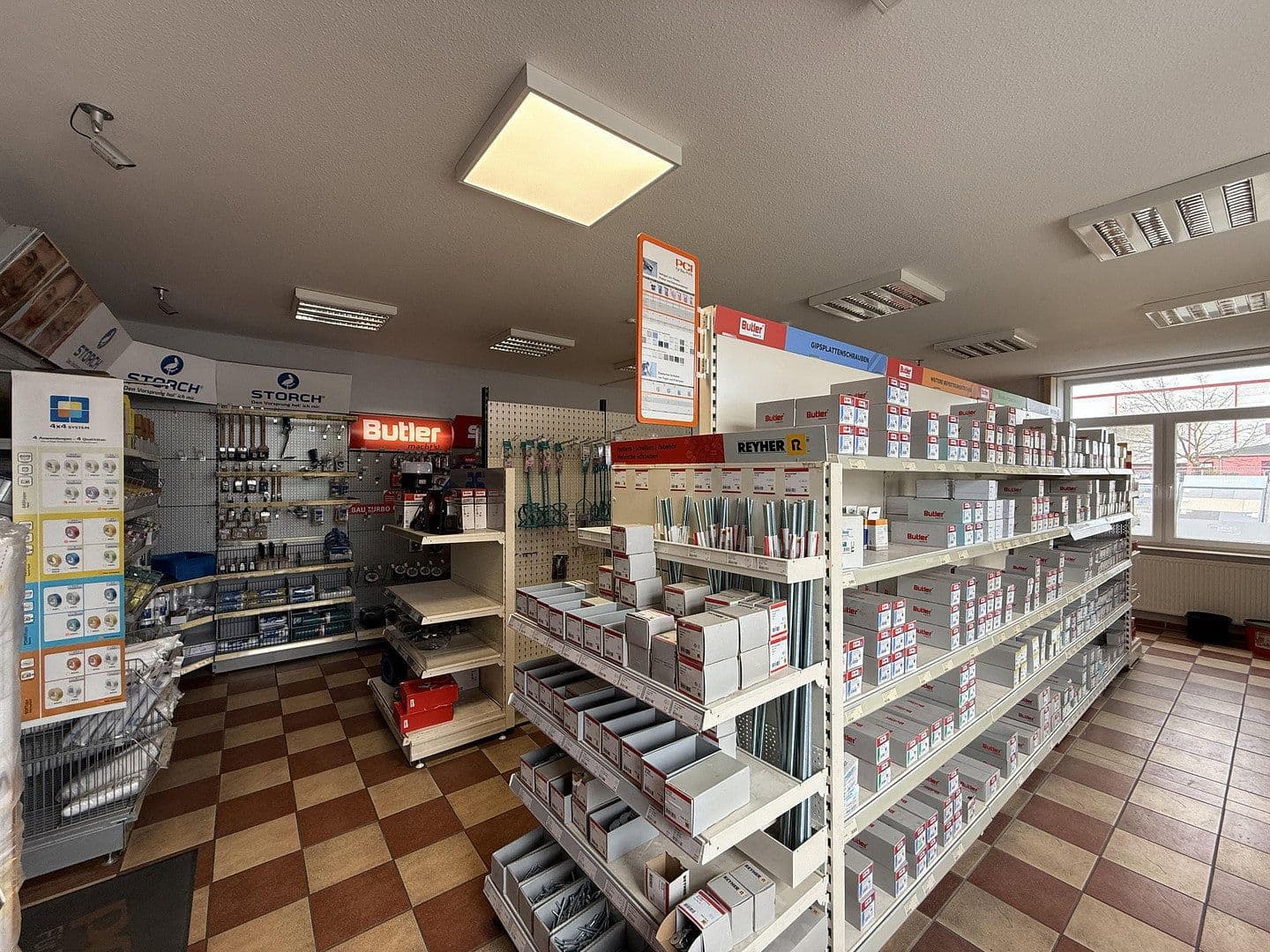 Predaj nebytového priestoru 12.188 m², Dämmstoffstraße 1, Bitterfeld-Wolfen, Sasko-Anhaltsko Predaj nebytového priestoru 12.188 m², Dämmstoffstraße 1, Bitterfeld-Wolfen, Sasko-Anhaltsko