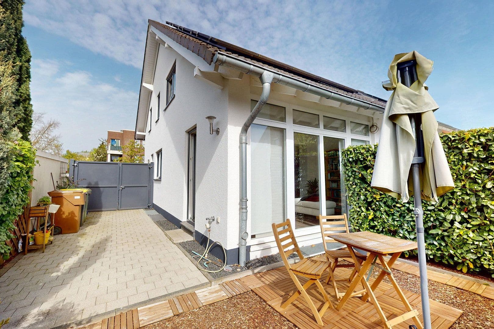 Predaj domu 290 m², pozemek 596 m², Christoph-Hufeland-Straße 5, Dormagen, Severné Porýnie - Westfálsko Predaj domu 290 m², pozemek 596 m², Christoph-Hufeland-Straße 5, Dormagen, Severné Porýnie - Westfálsko